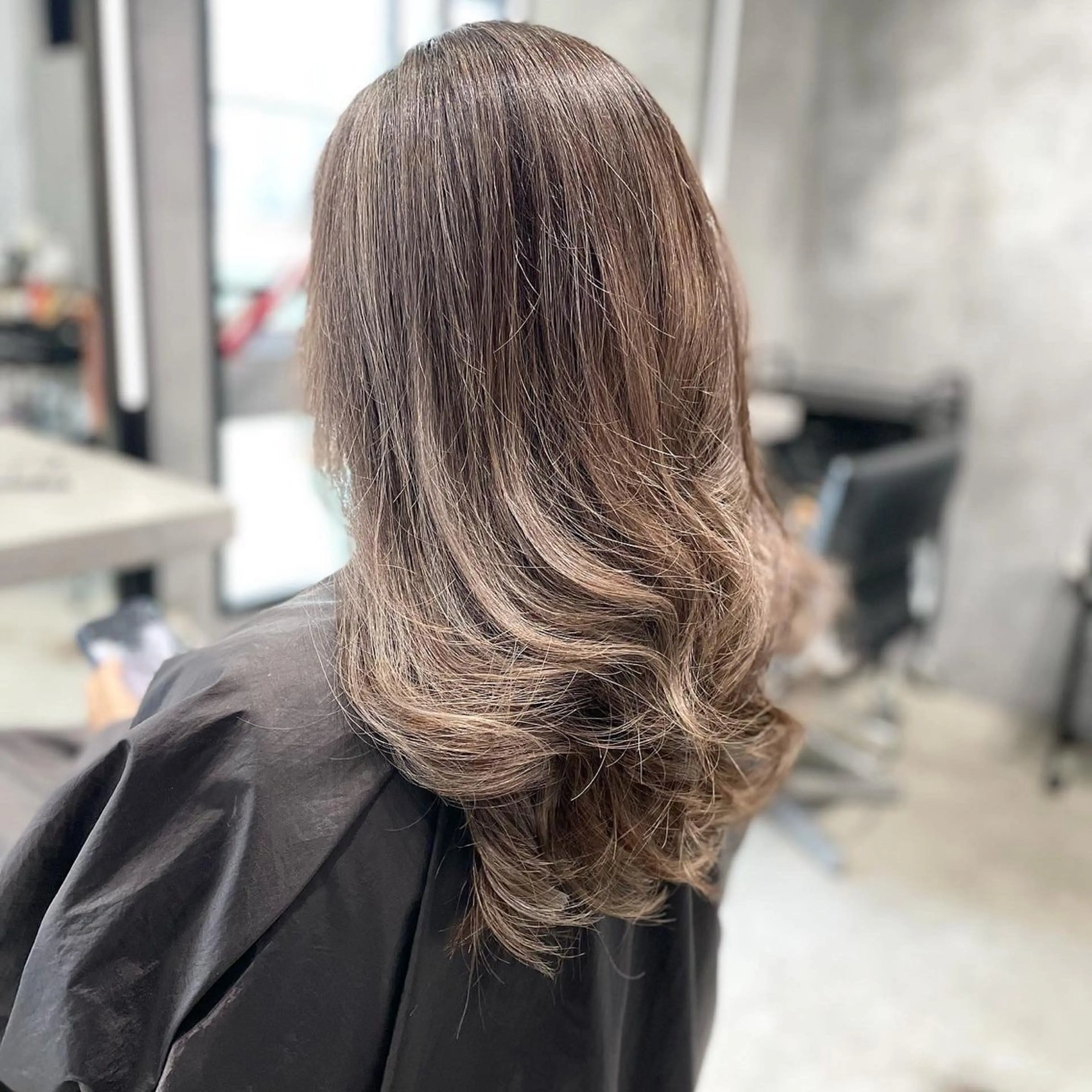 ロング カット ヘアカラー トリートメント メテオ取扱✨美髪 矯正✨HiroNYのヘアスタイル