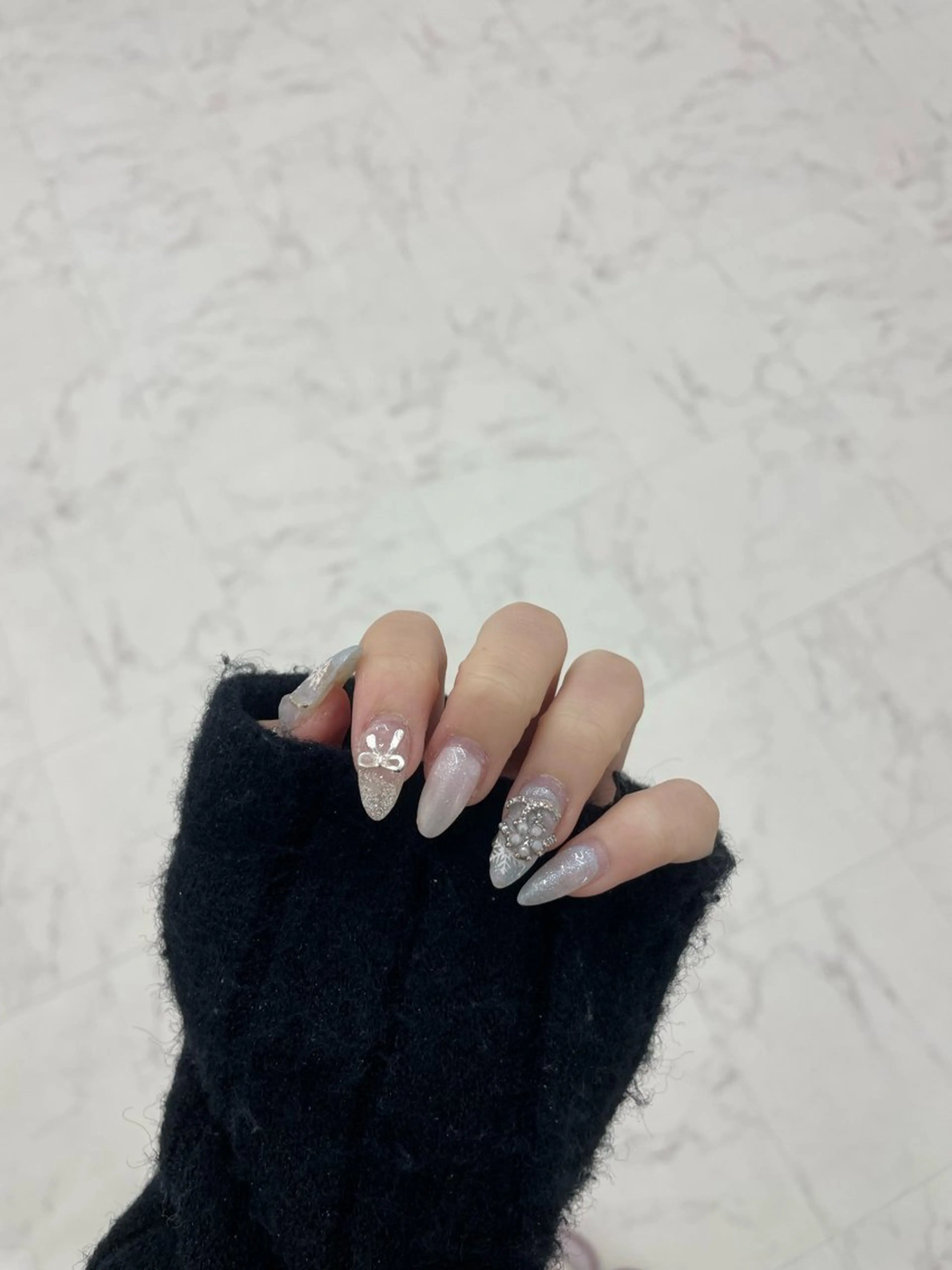 ネイル moon nail hikariのネイルデザイン