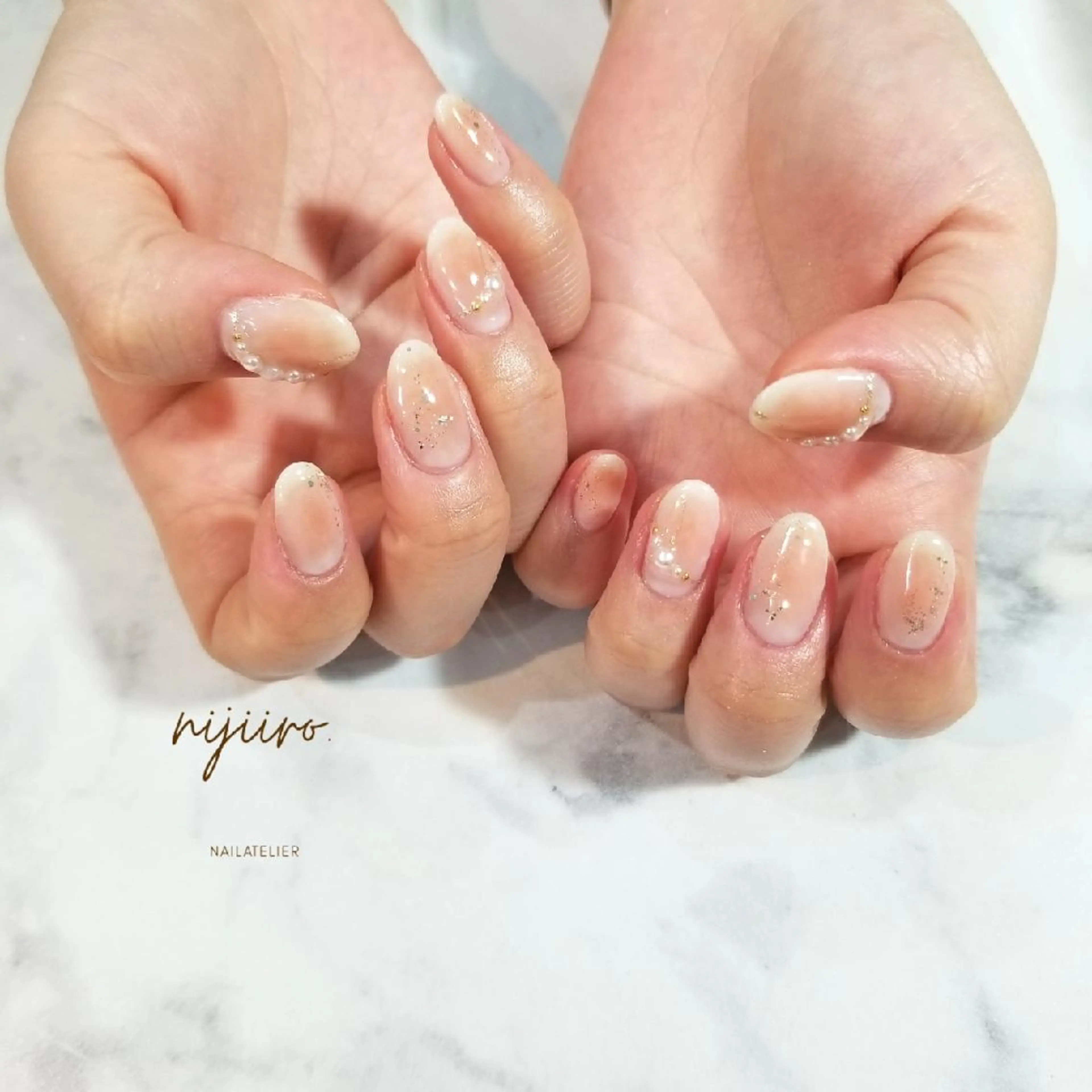 ネイル チークネイル ハンドネイル nailatelier nijiiro.所属・nijiiro🌈 サトウのネイルデザイン