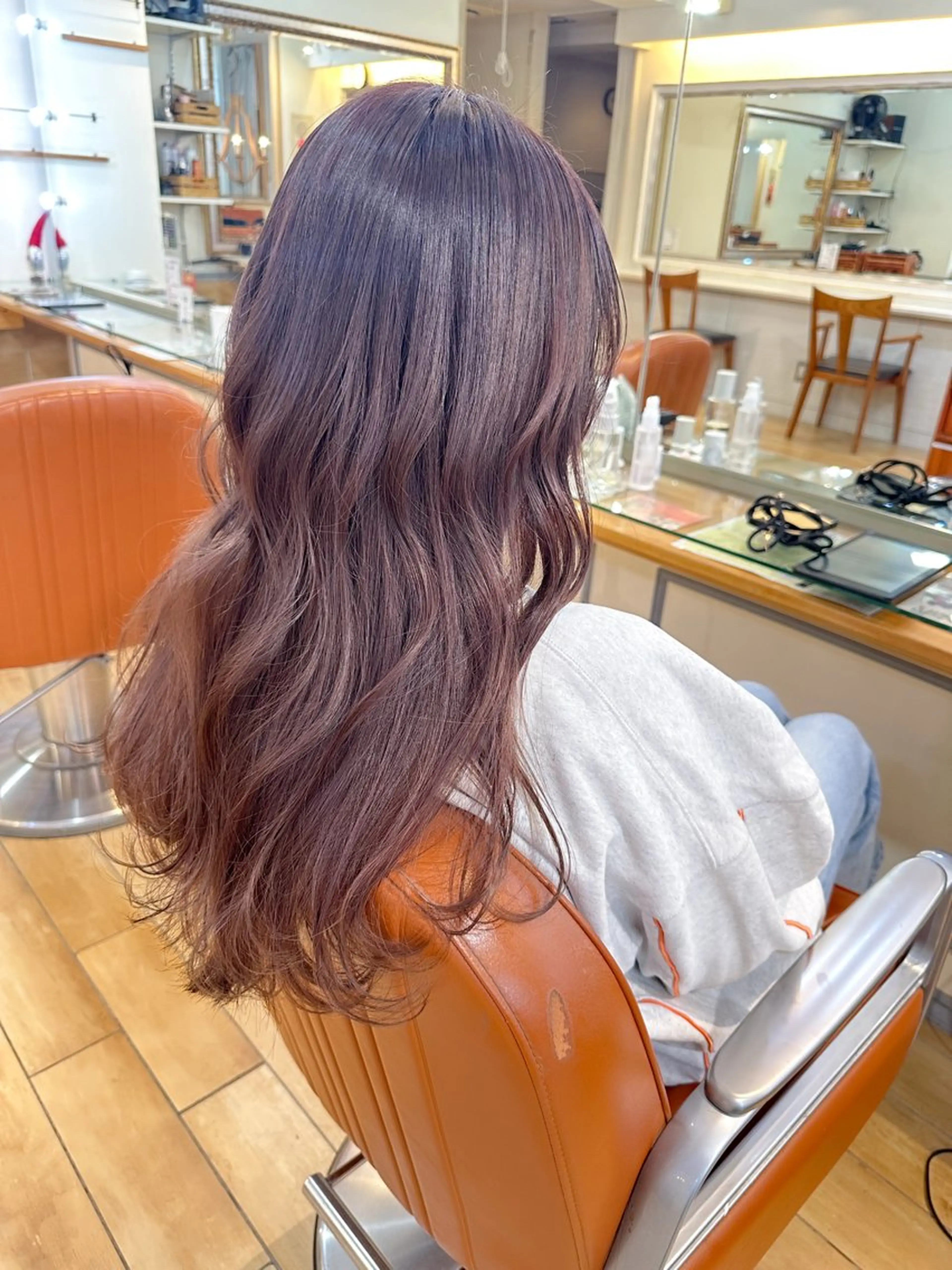 ロング カラー ベージュカラー ダブルカラー ハイトーンカラー ラベンダーカラー ラベンダーベージュ ヘアカラー ✨カラー支持No.1 🧸ワキ カナコ🧸のヘアスタイル