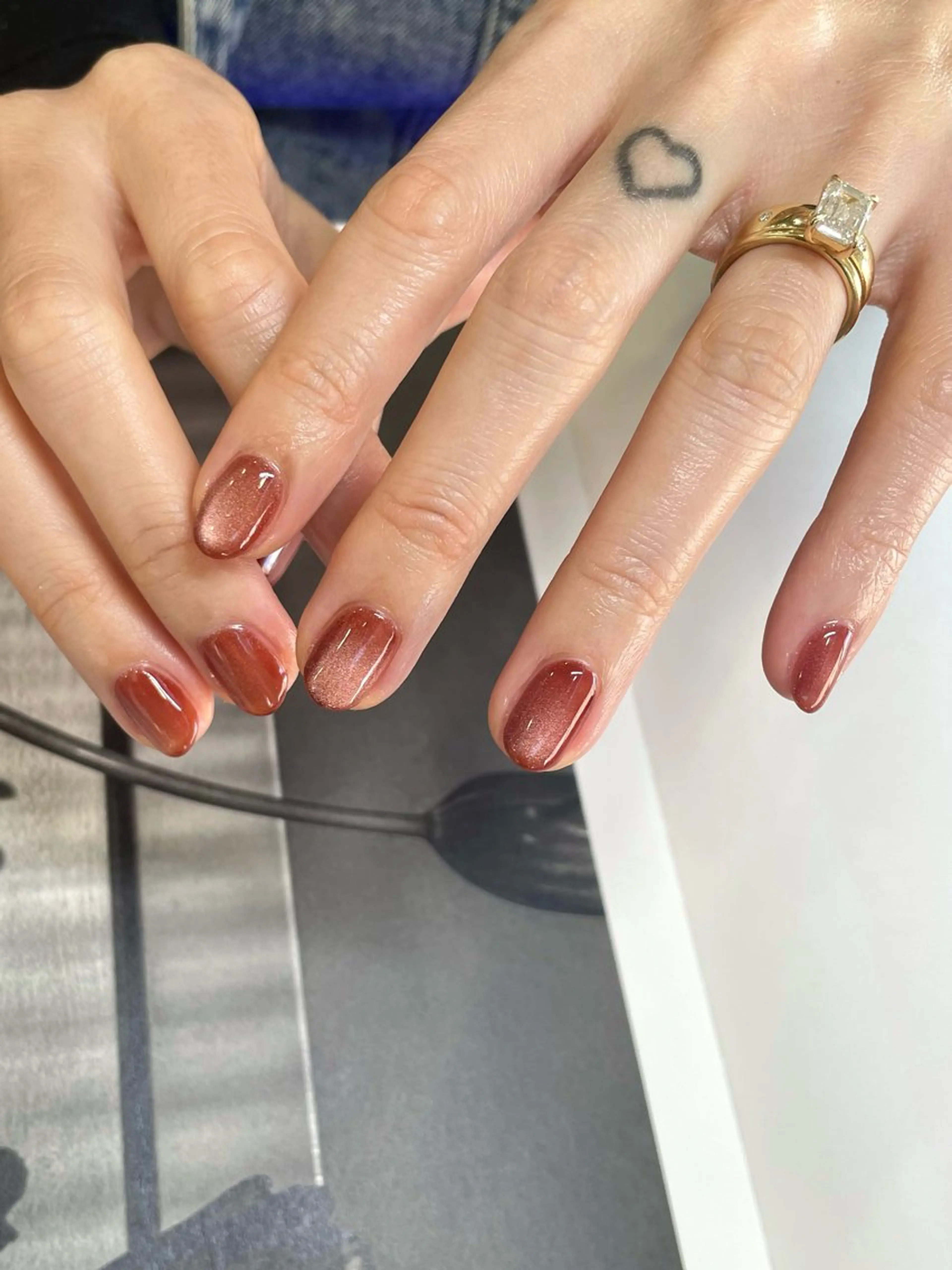 ネイル ブラウン マグネットネイル ハンドネイル nailsalon amity🌿池田のネイルデザイン