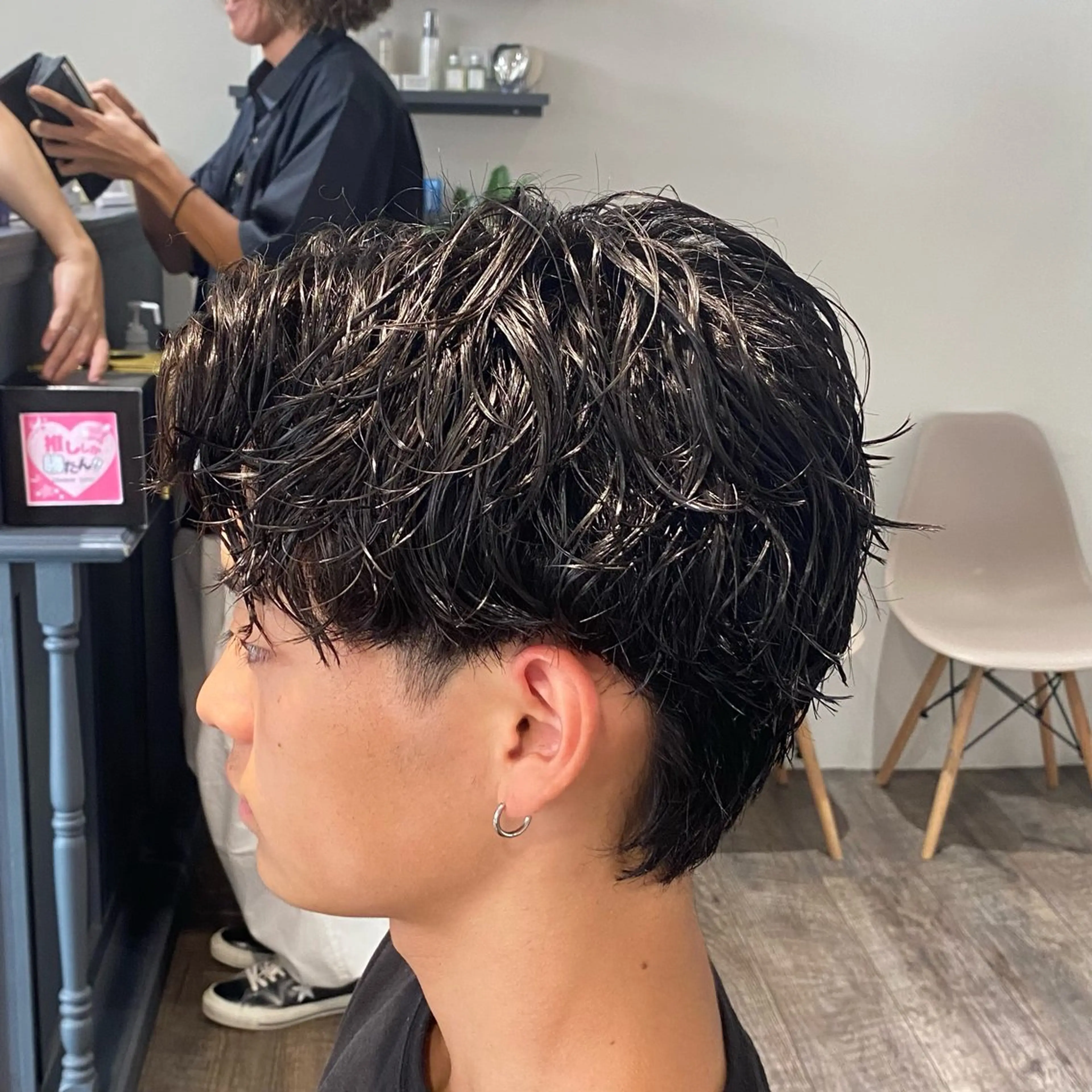 ショート パーマ メンズ カット パーマ 江﨑 翔のヘアスタイル