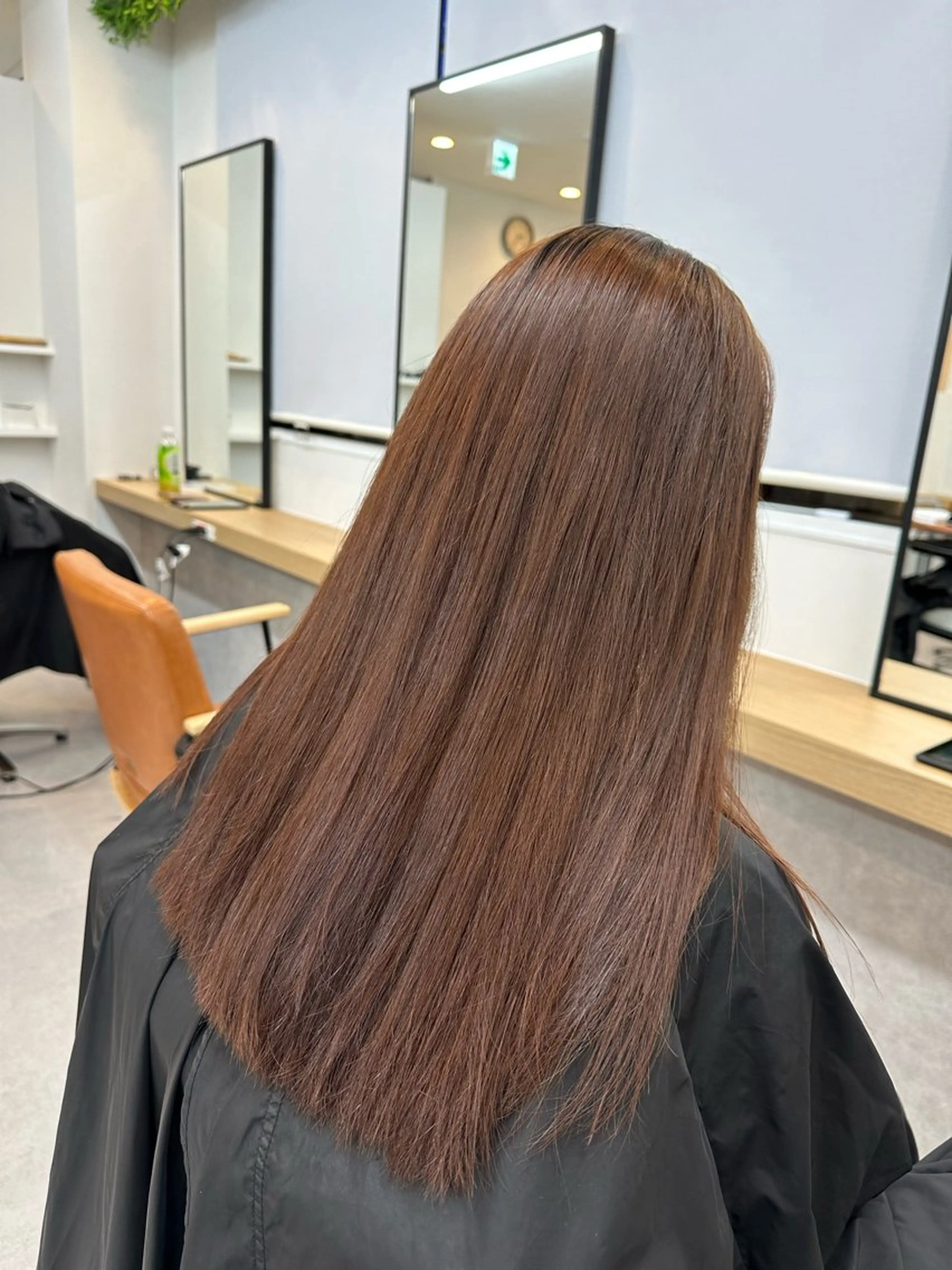 ロング 縮毛矯正 グランジュ京橋店所属・石田 頌のヘアスタイル