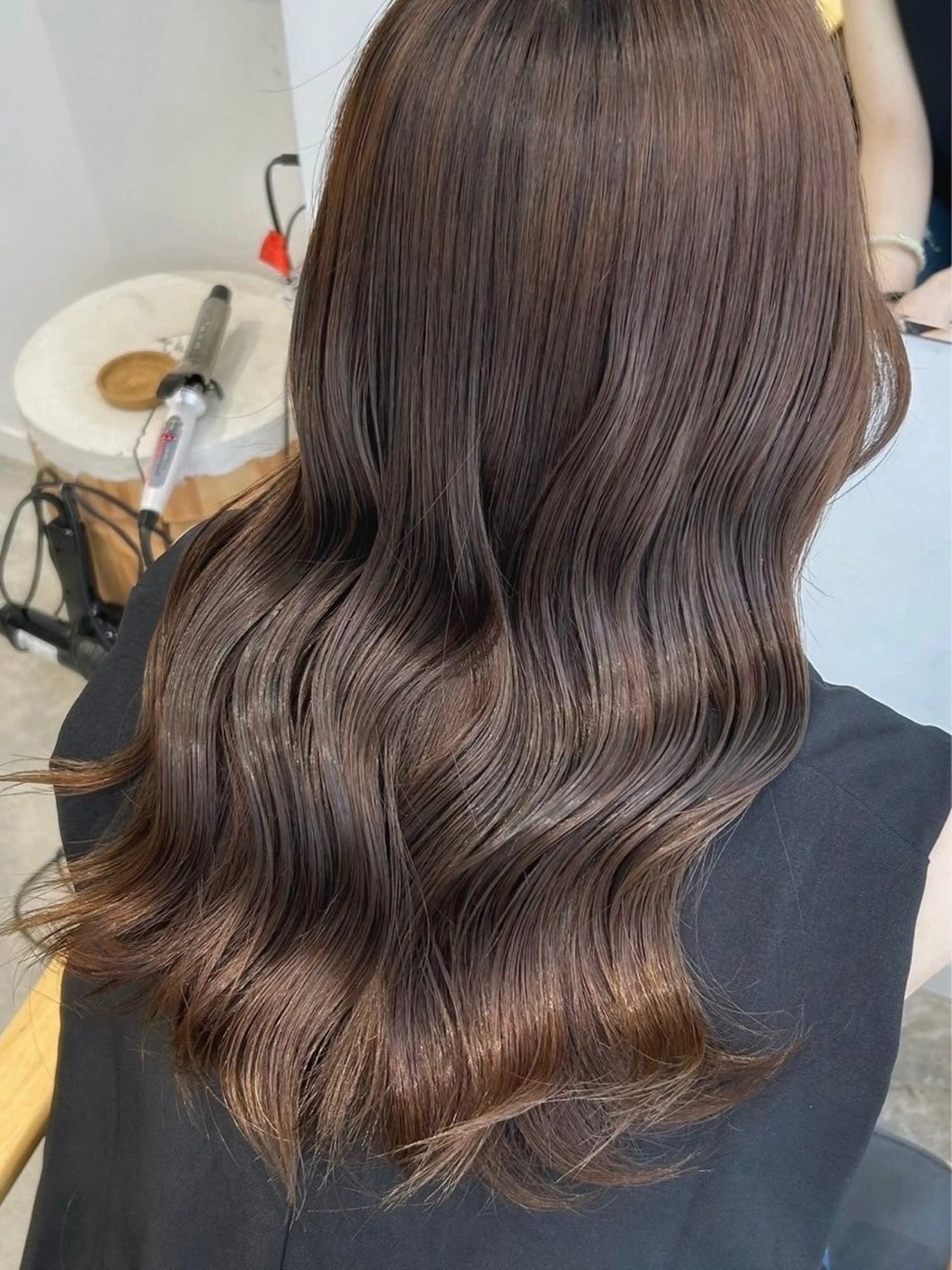 ロング カラー 石橋 華のヘアスタイル