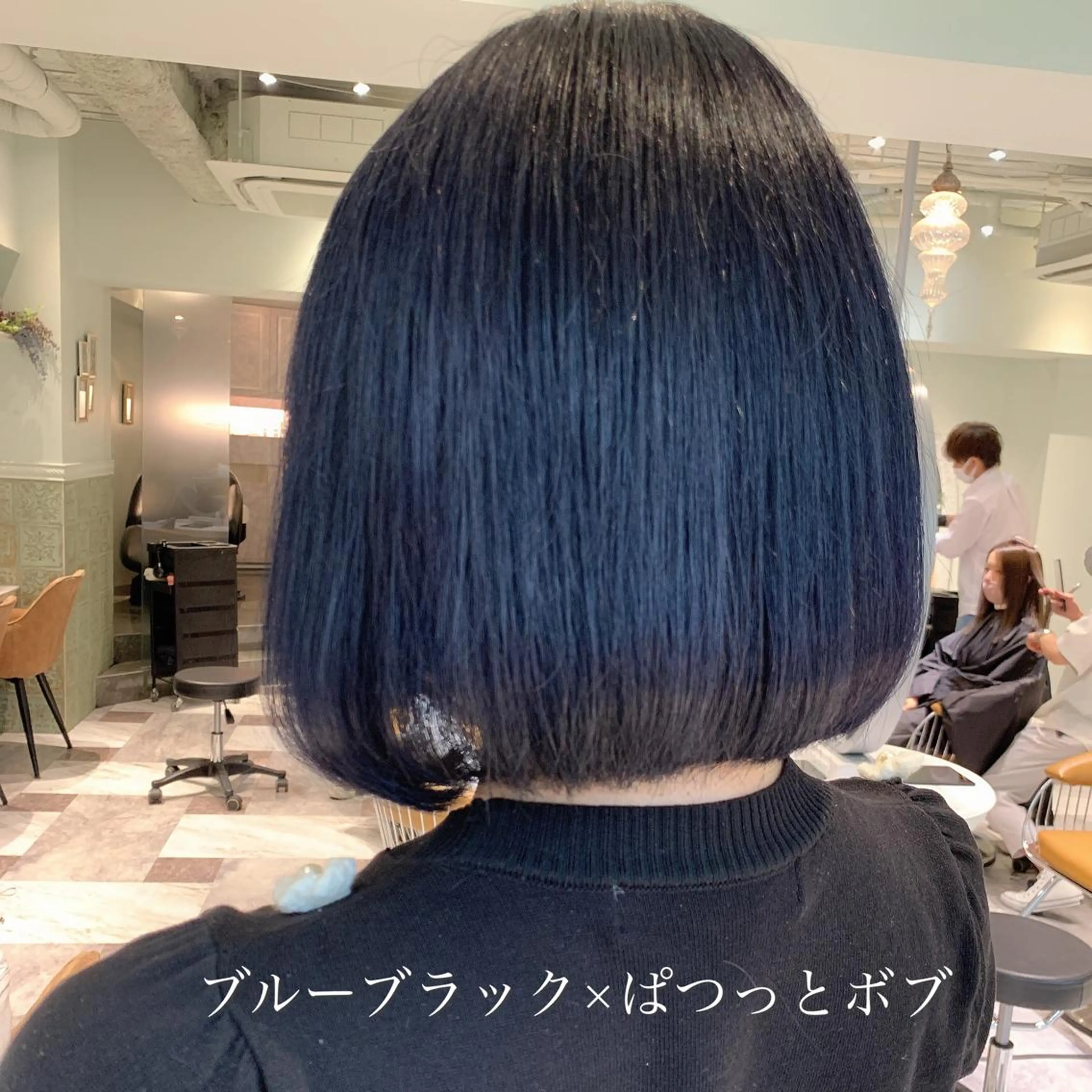 ミディアム カラー 黒髪 ブリーチ ブルーカラー ブルーブラック ボブ カット ヘアカラー トリートメント 韓国ヘア特化型美容師 カワノマイ🇰🇷のヘアスタイル