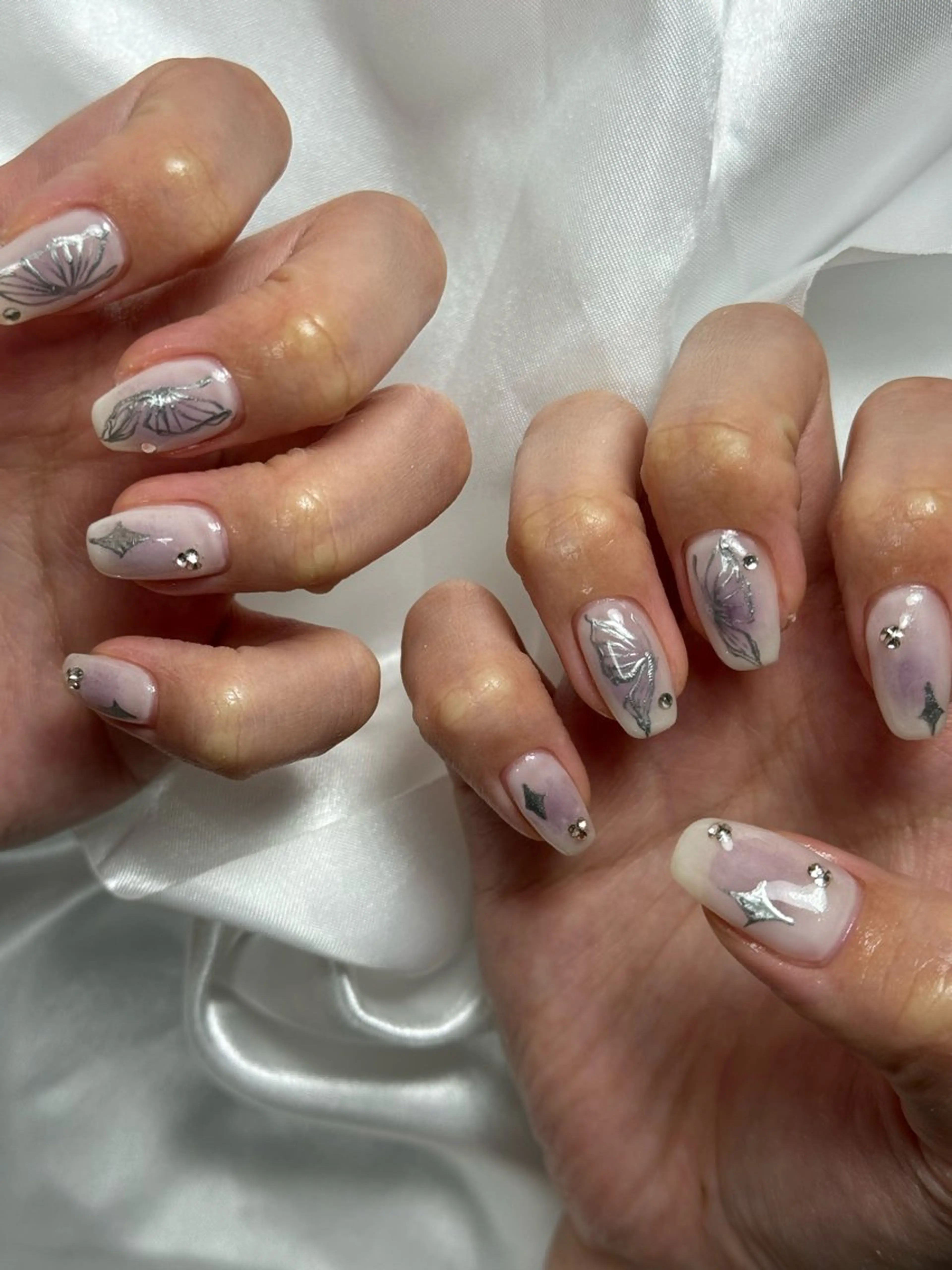 ネイル チークネイル ジェルネイル 持ち込み パラジェル 夏ネイル ハンドネイル flowers nailのネイルデザイン