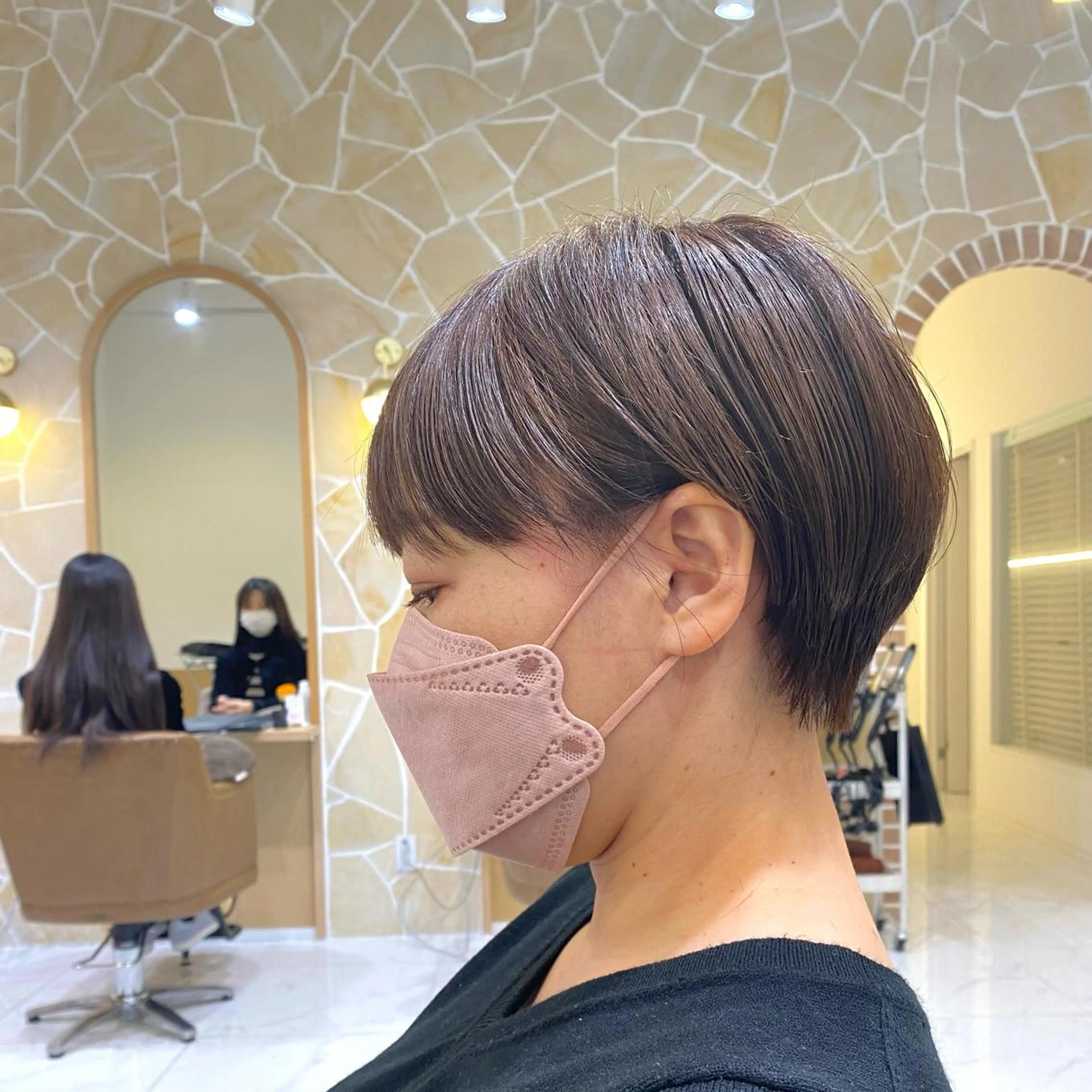 ショート カラー ショートヘア カット ヘアカラー トリートメント 坂井 茅聖のヘアスタイル
