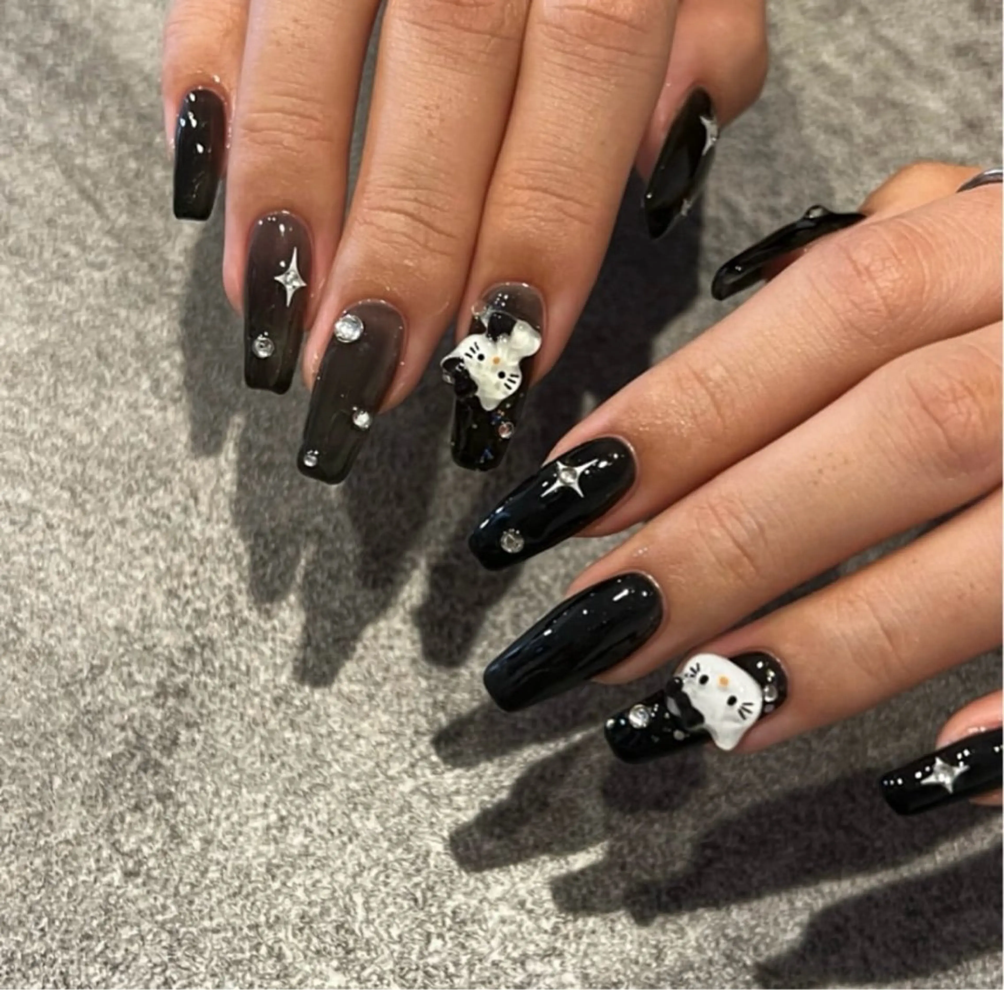 ネイル ハンドネイル ハンドケア UniqueNail 長さだし専門店のネイルデザイン