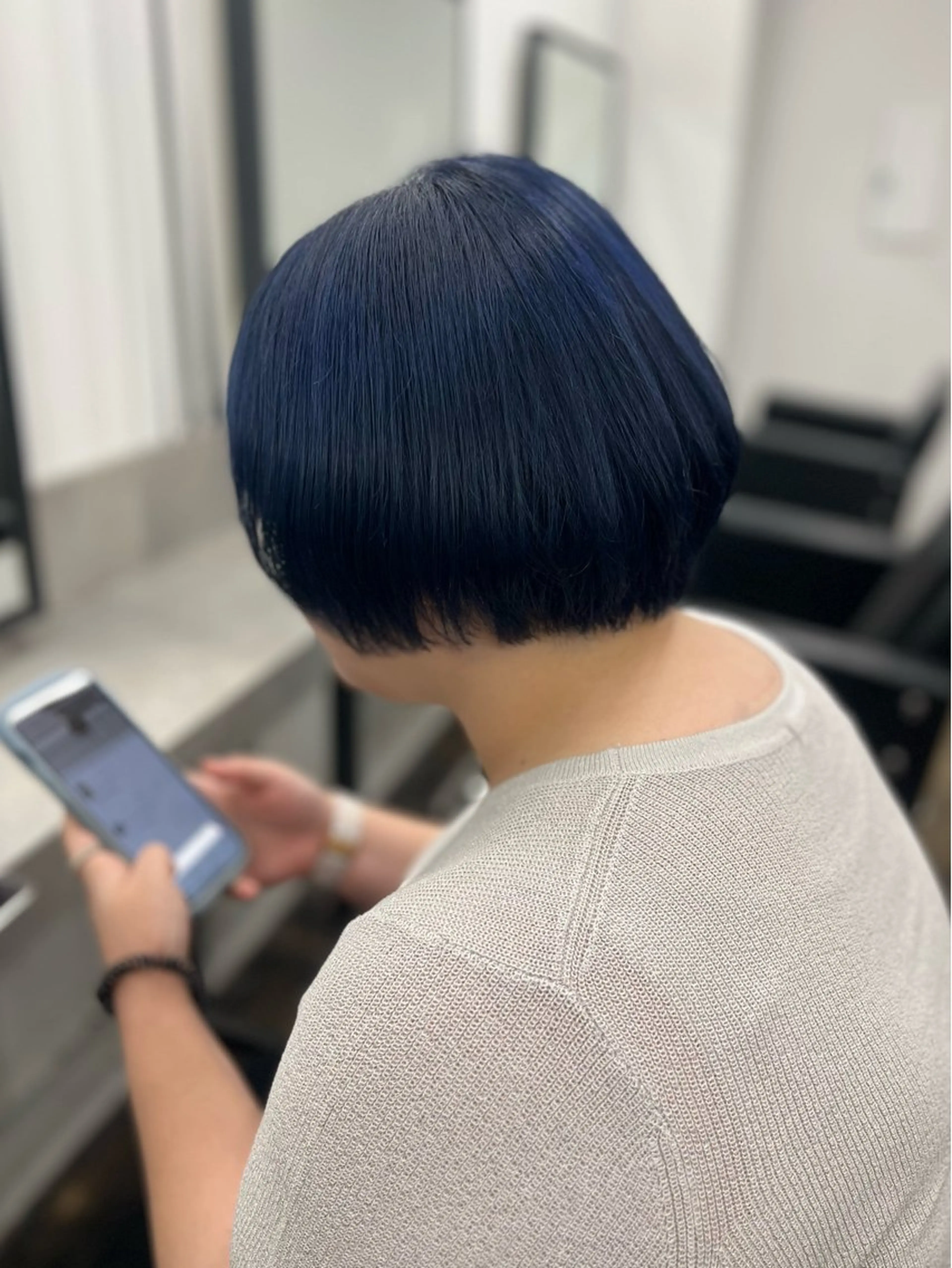 ミディアム カラー ブルーカラー ネイビーカラー カット ヘアカラー ADLLA.アドラ所属・ADLLA.新宿/ 艶髪/美髪/栗原🦋のヘアスタイル