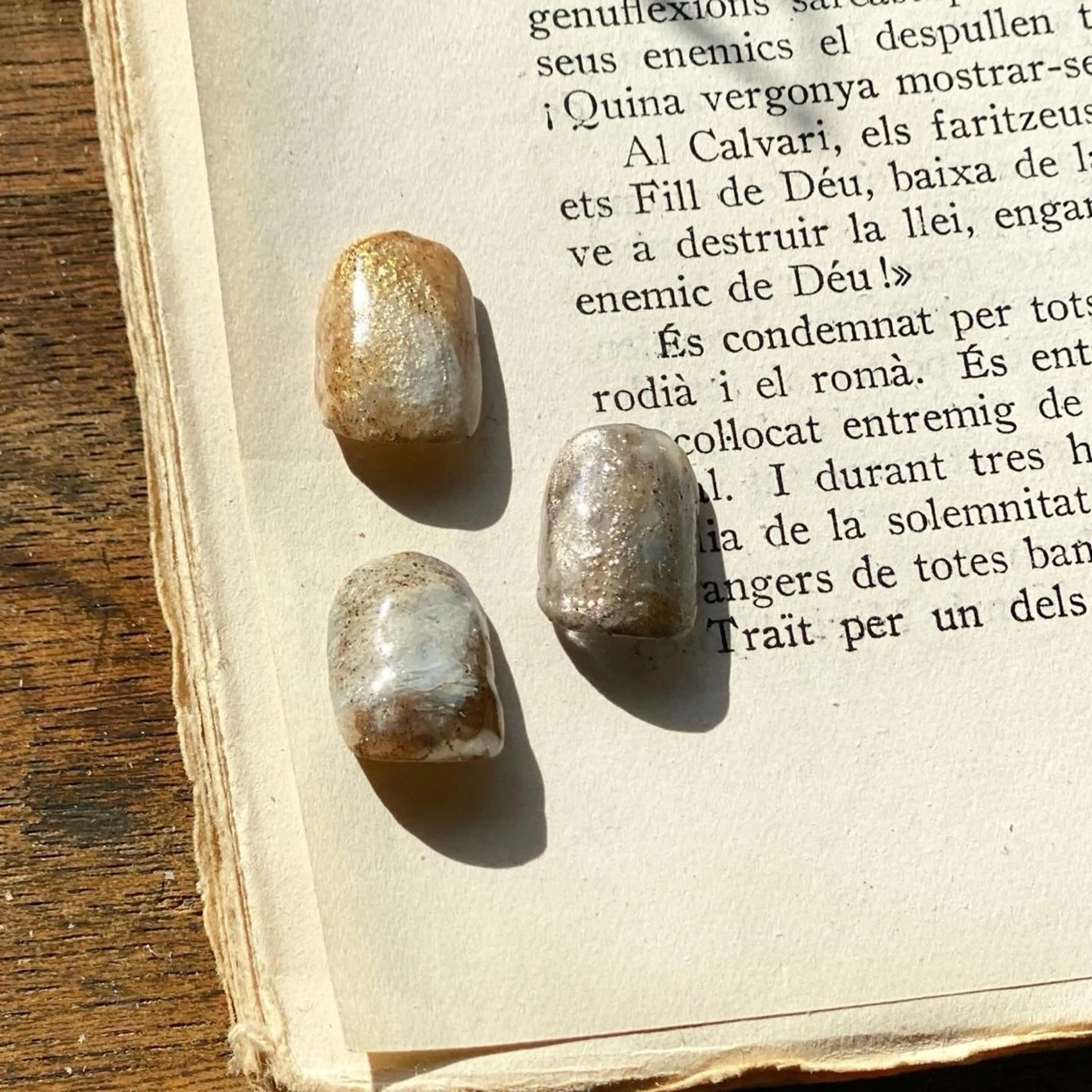 フリーアート（オフなし）の写真