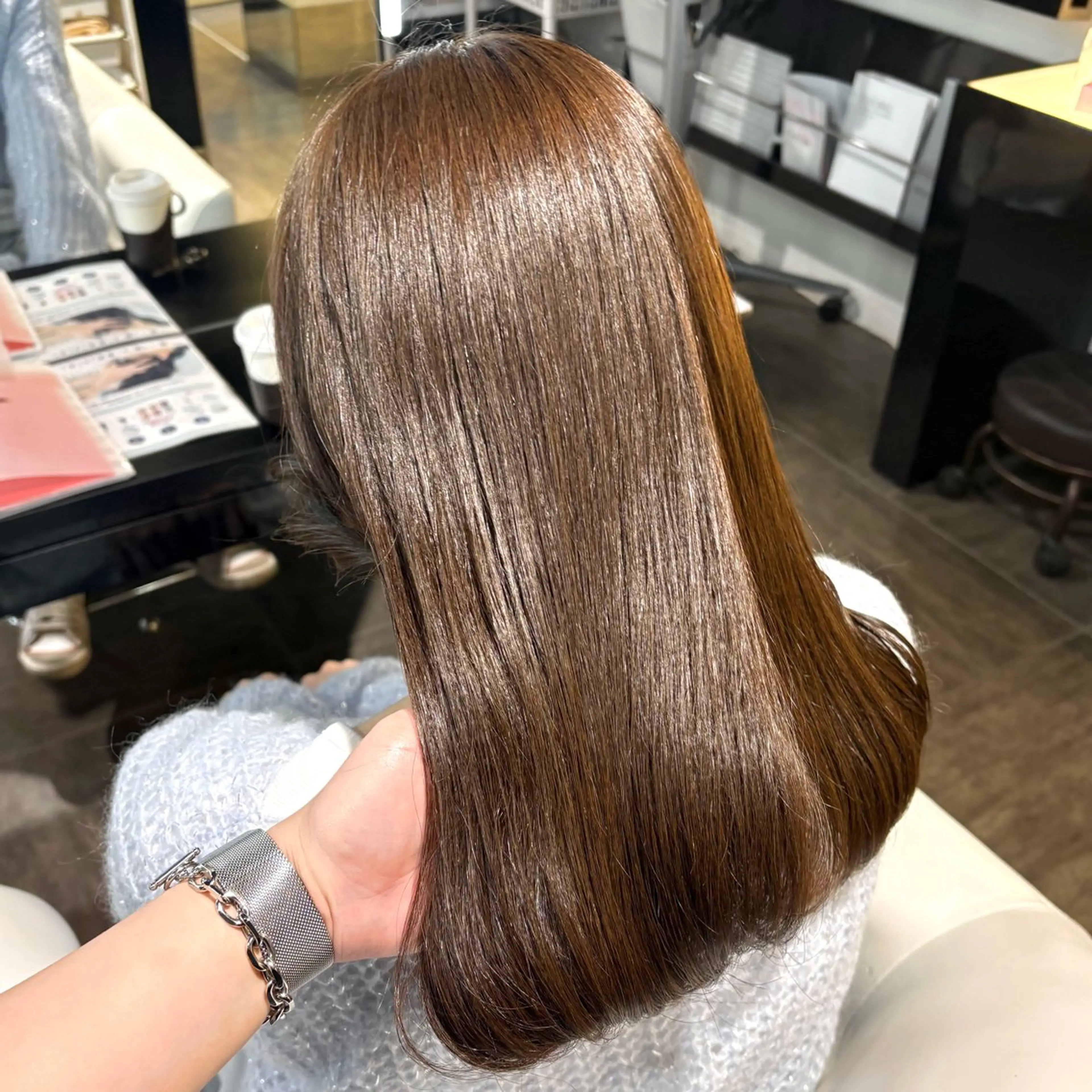 ロング カラー ブラウンカラー チョコレートブラウン 透明感カラー カット ヘアカラー トリートメント 🤍愛されヘア⌇ 𝐑 𝐈 𝐎🤍のヘアスタイル