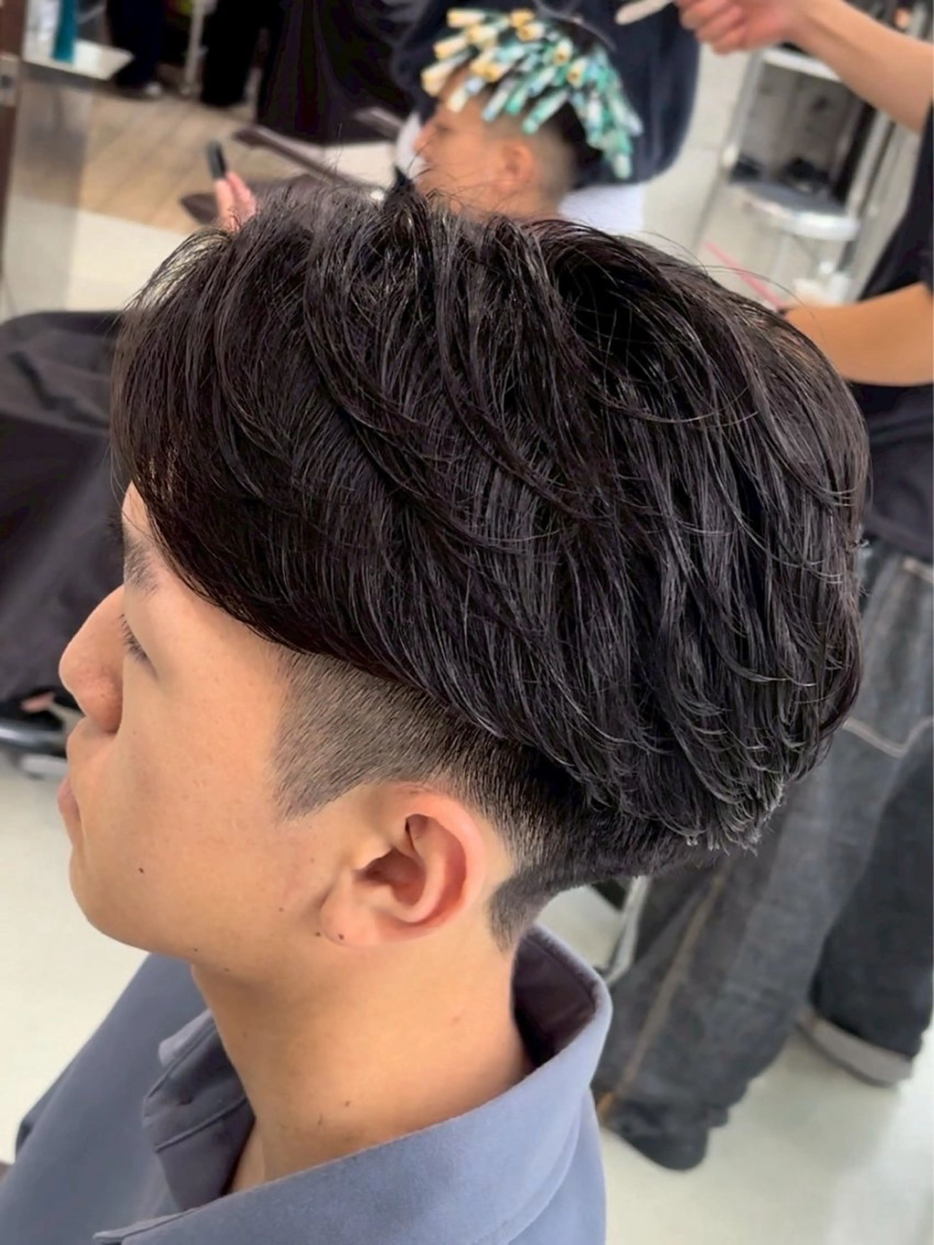 ショート パーマ メンズ カット パーマ fifthパーマ小峰 悠里のヘアスタイル