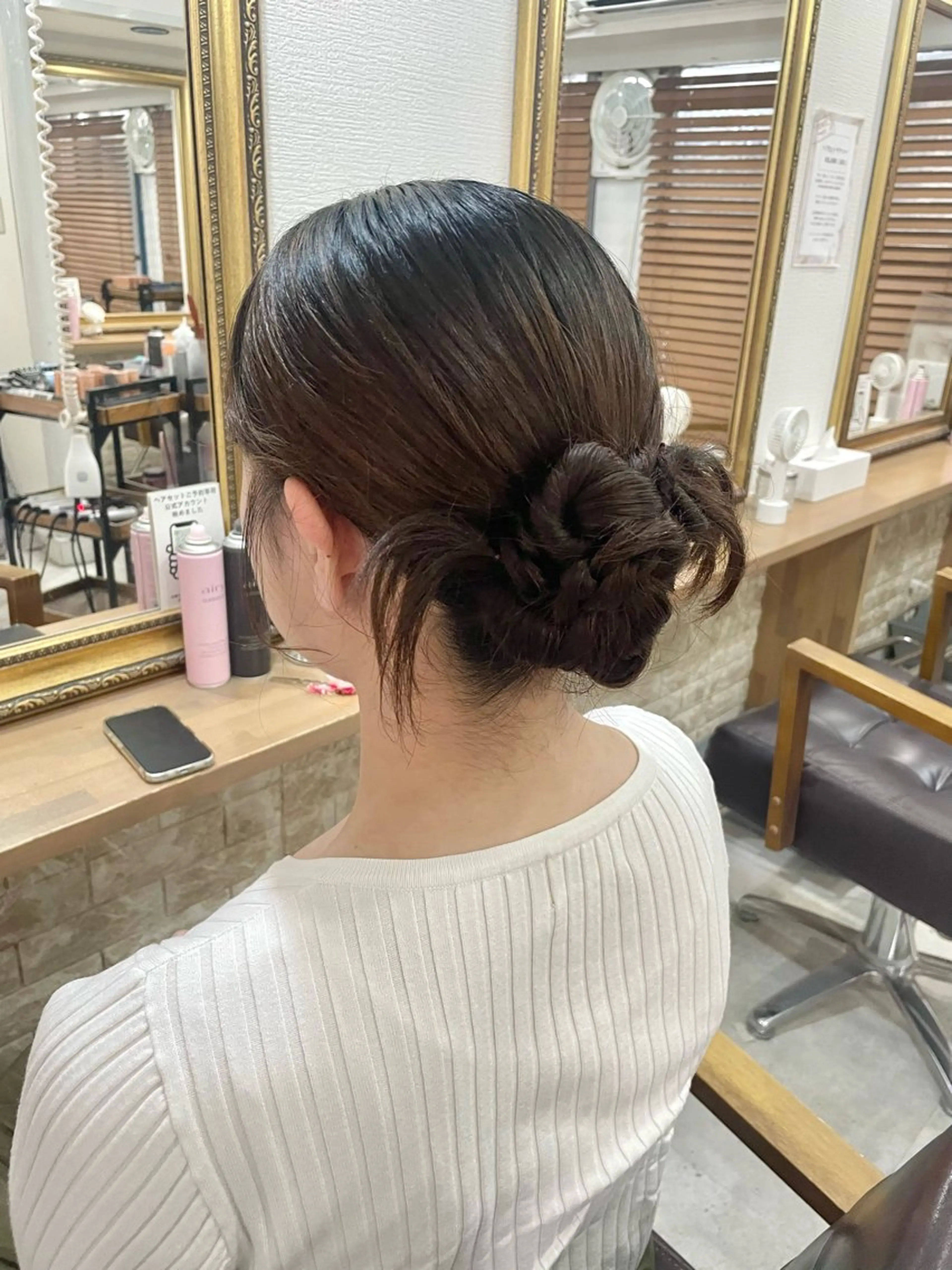 セミロング ヘアアレンジ セットサロンCURE YUKIOKAのヘアスタイル