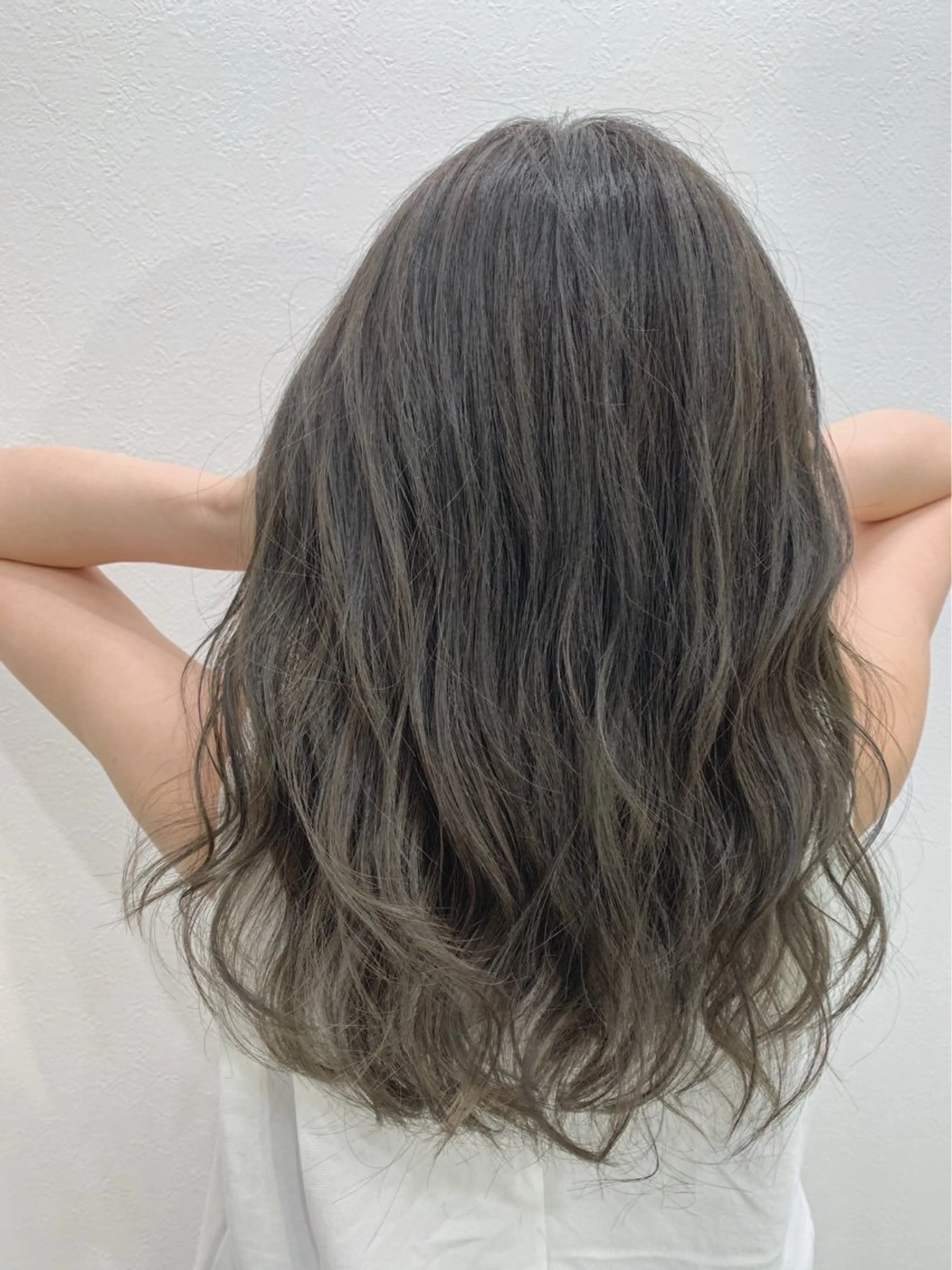 ロング カラー ヘアカラー Japanデザイナーズアカデミー所属・AVANCE. 玉置日向我のヘアスタイル