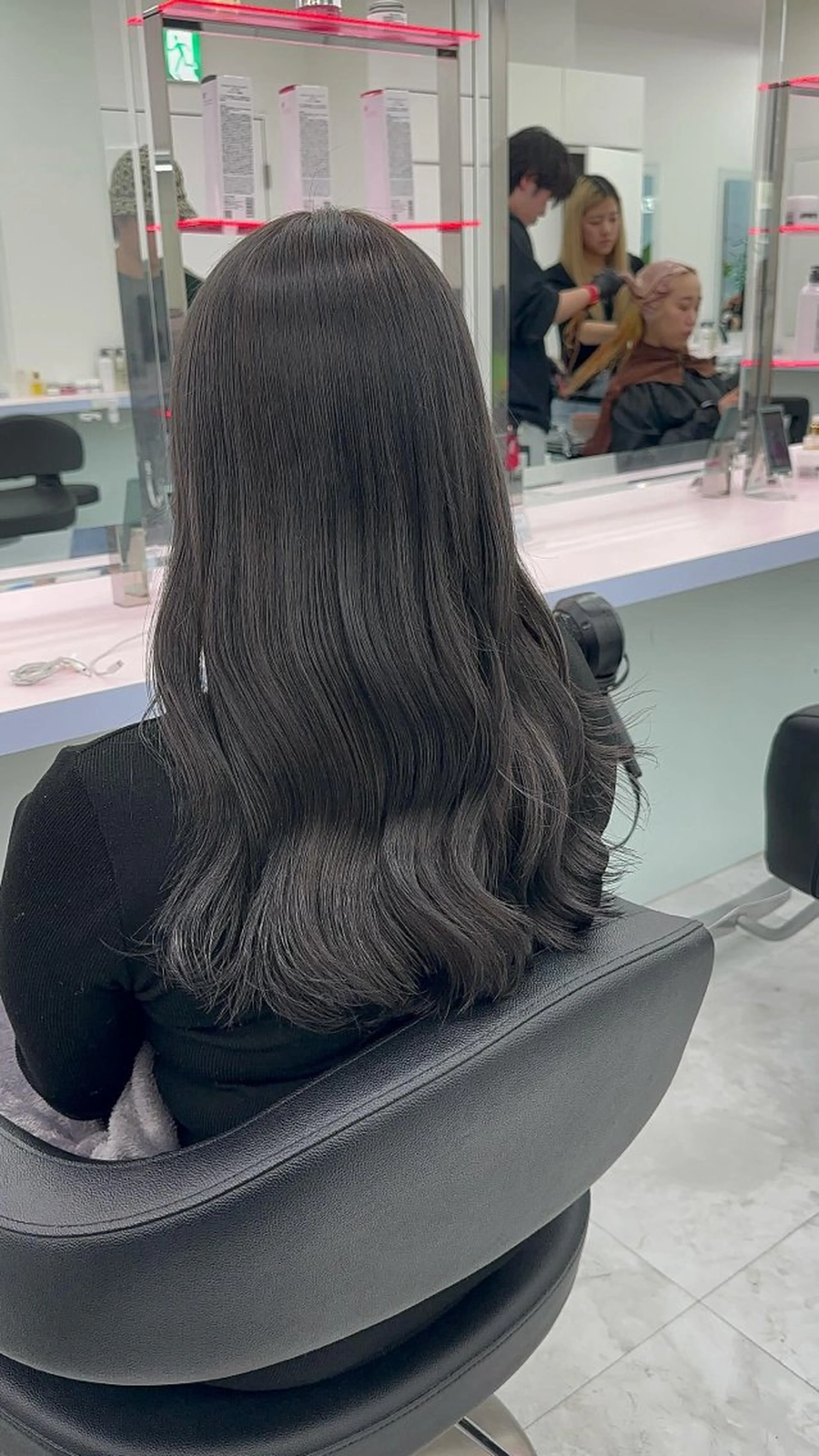 ミディアム カラー グレージュ カット ヘッドスパ ヘアセット ♡ブリーチカラー♡ Mirioのヘアスタイル