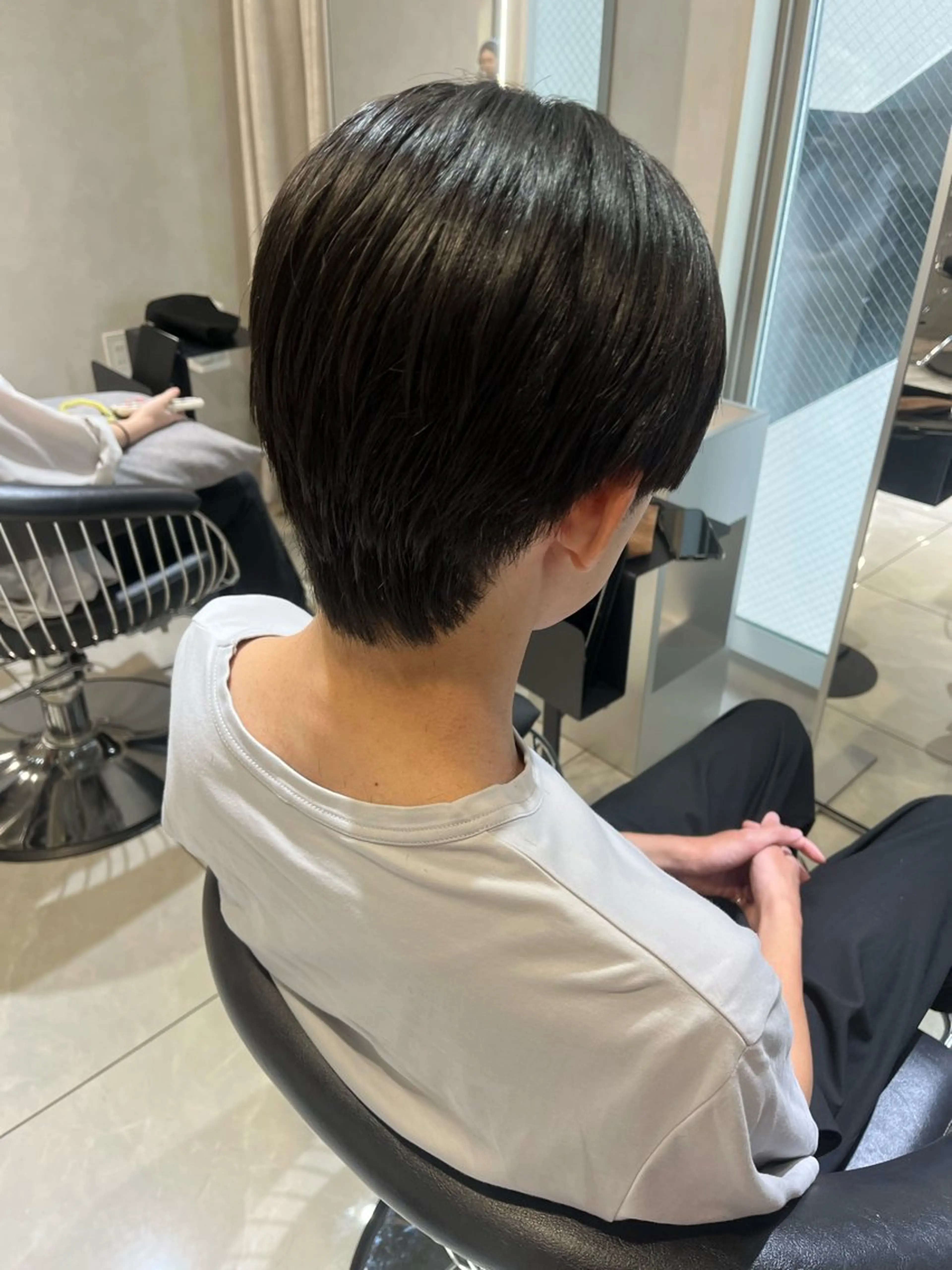パーマ メンズ カット 縮毛矯正 韓国メンズ特化 ダウン・毛流れパーマのヘアスタイル