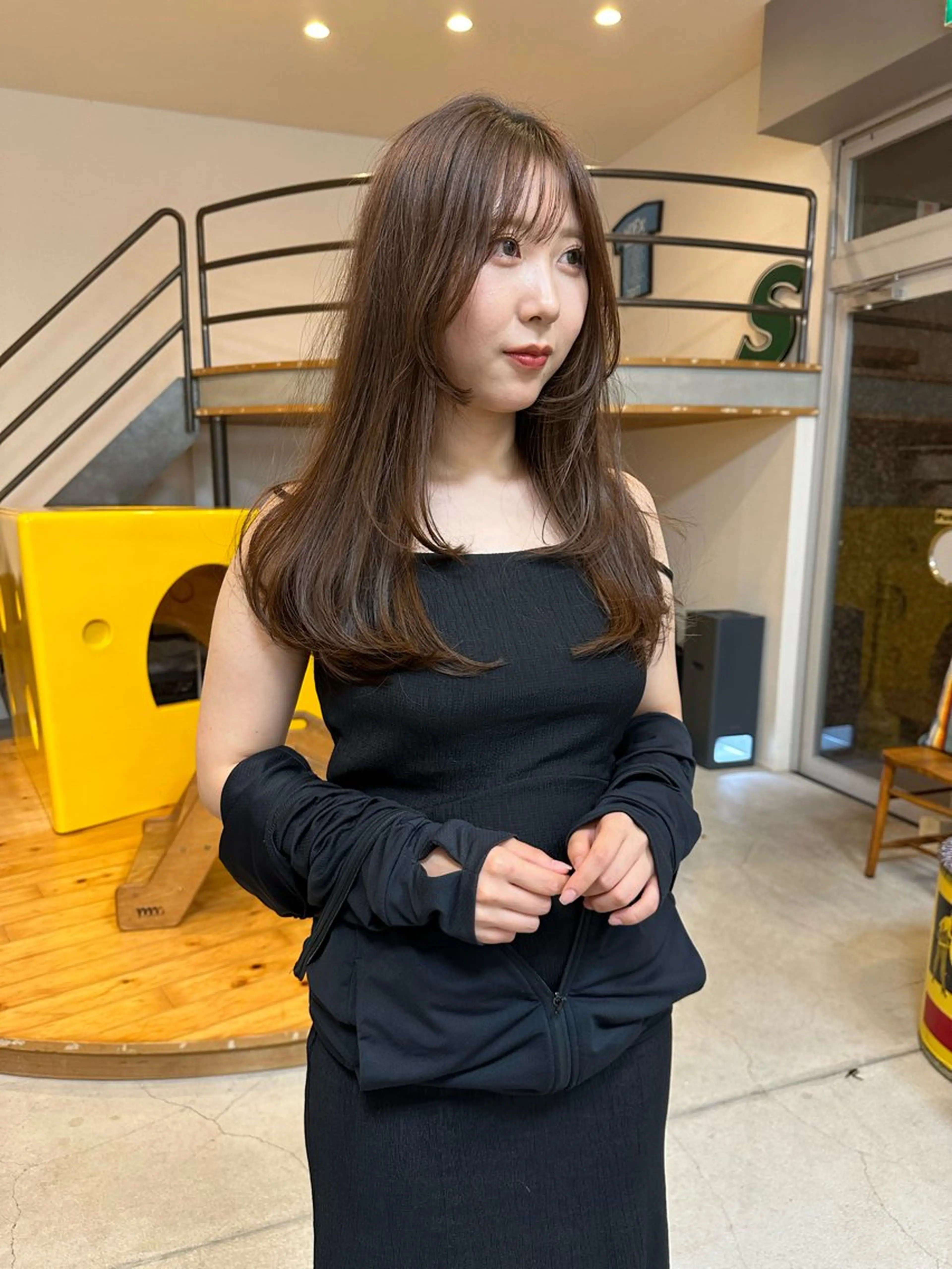 ロング レイヤーカット Salt所属・【Salt】 ミオリのヘアスタイル