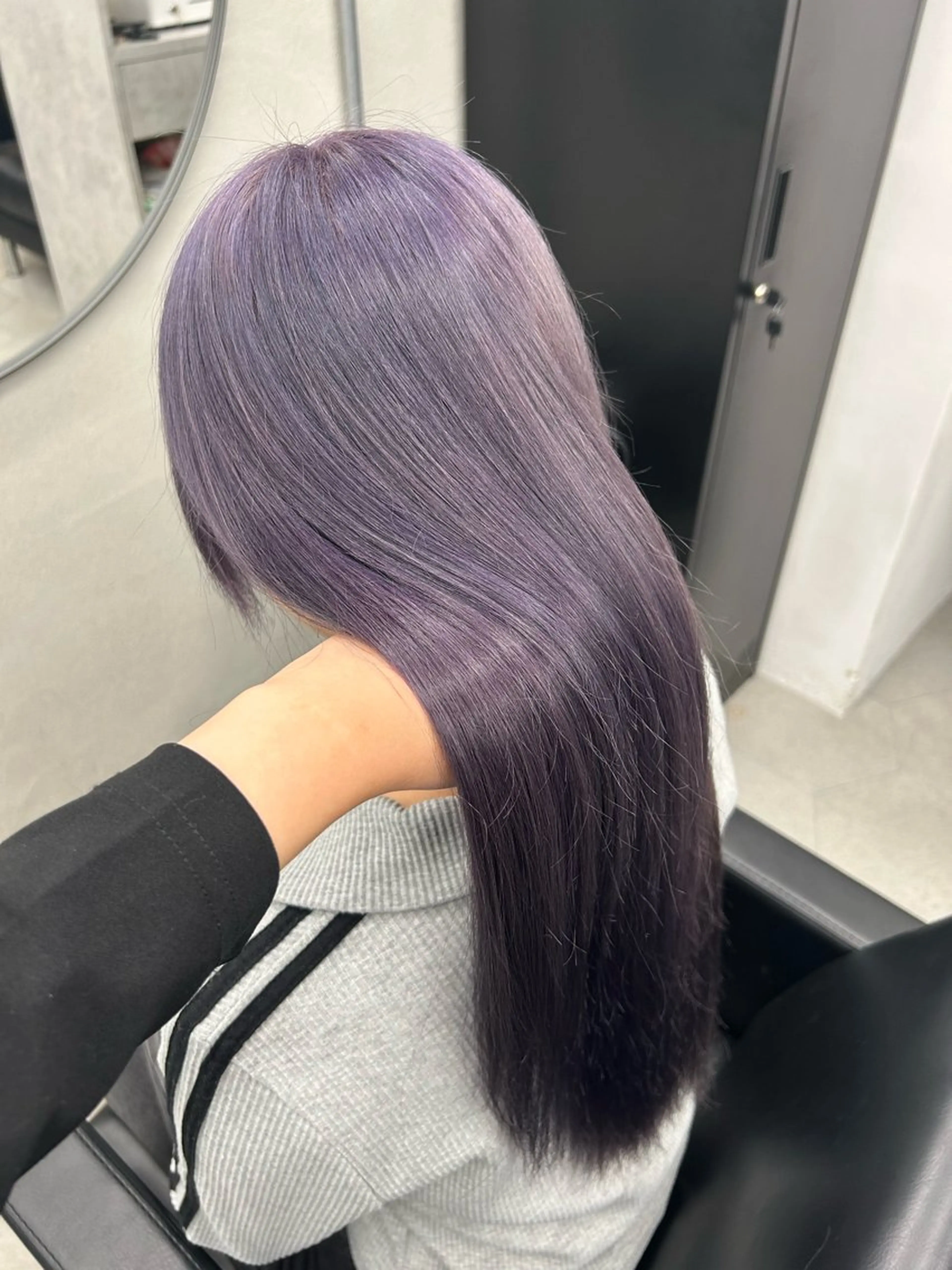 ロング 🐈⬛ブリーチ カラー特化🐈⬛彩のヘアスタイル