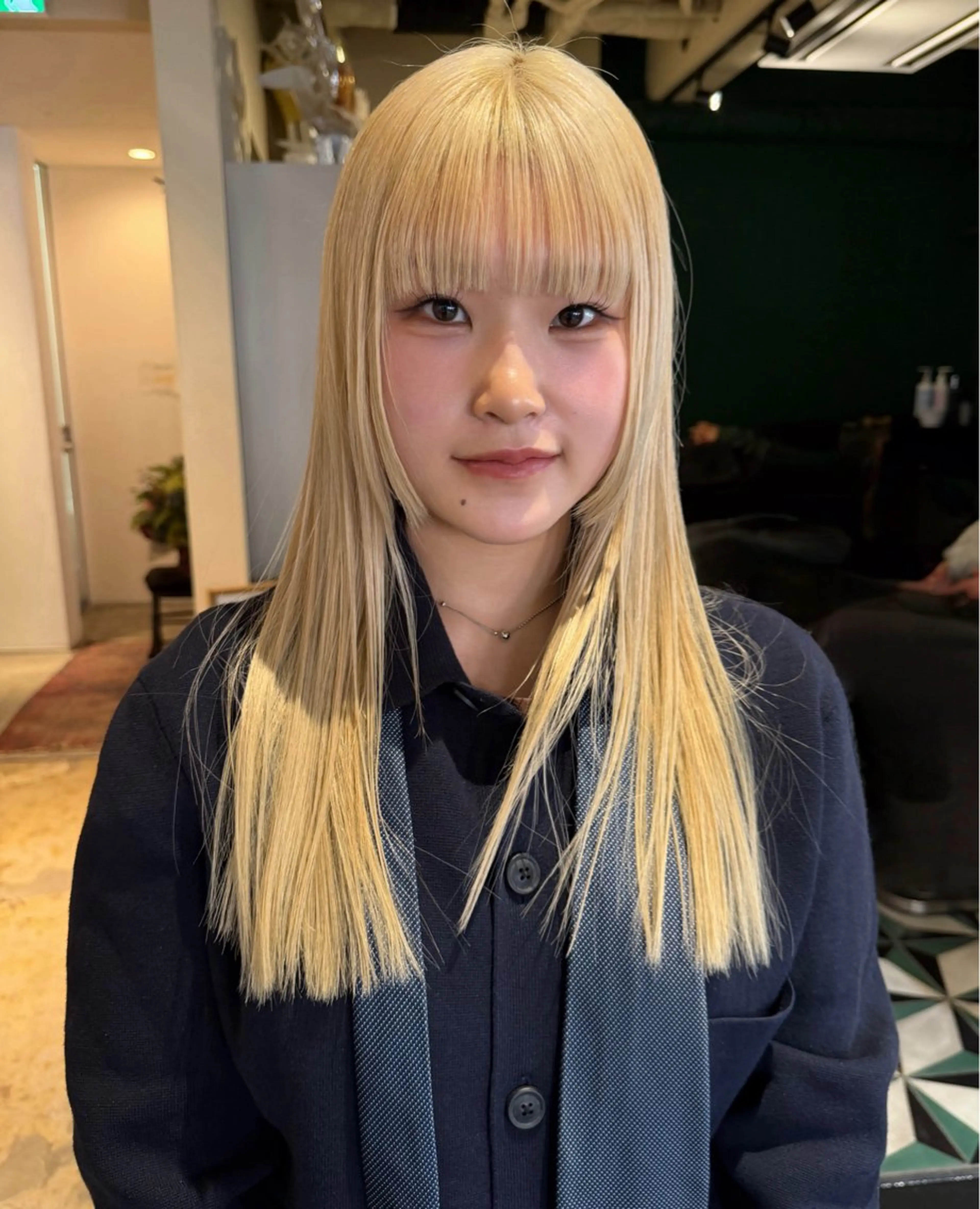 ミディアム カラー もりやま りりかのヘアスタイル