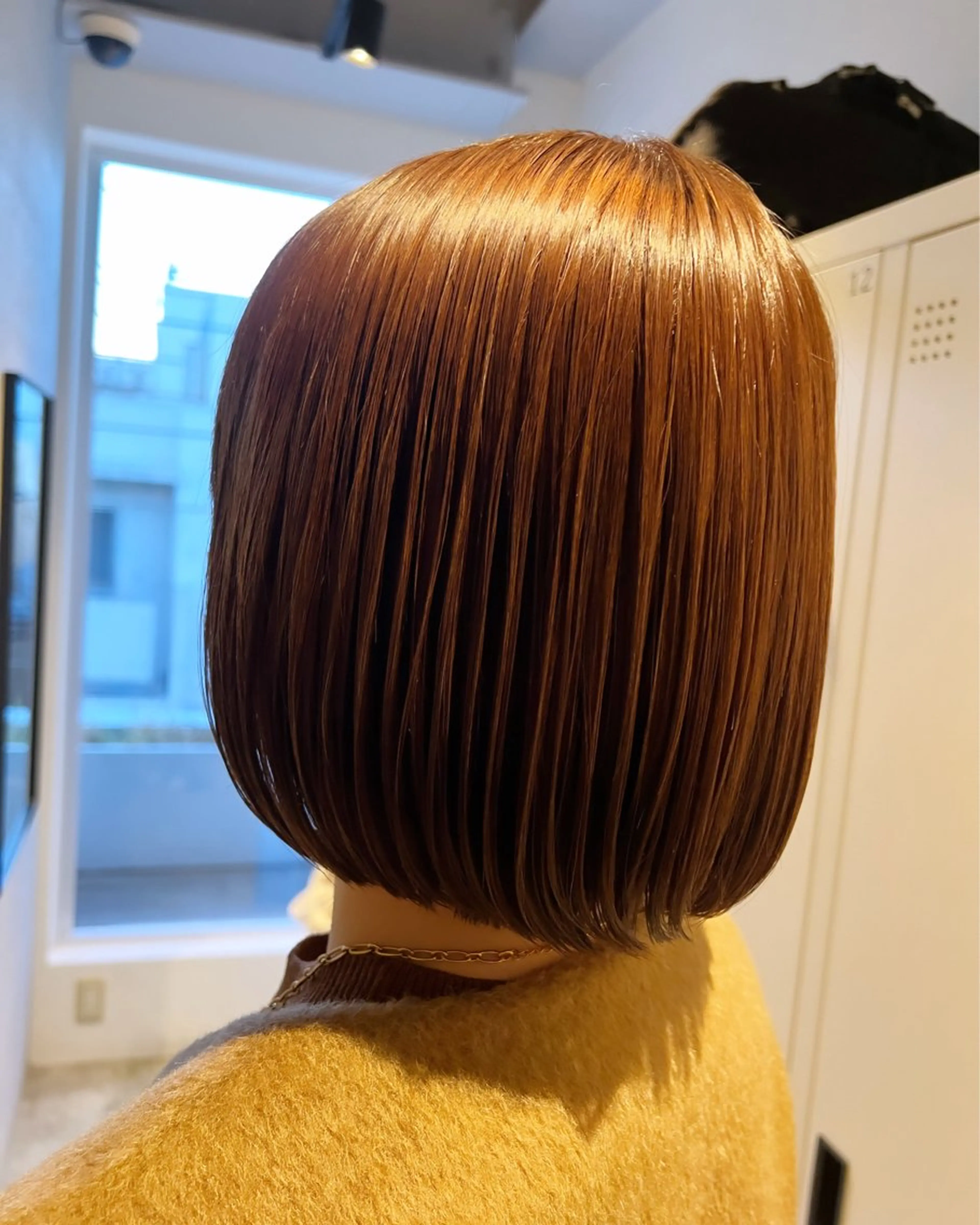 ショート カラー ブラウンカラー マロンブラウン ヘアカラー 髪質改善カラー Unami 太田英寿のヘアスタイル