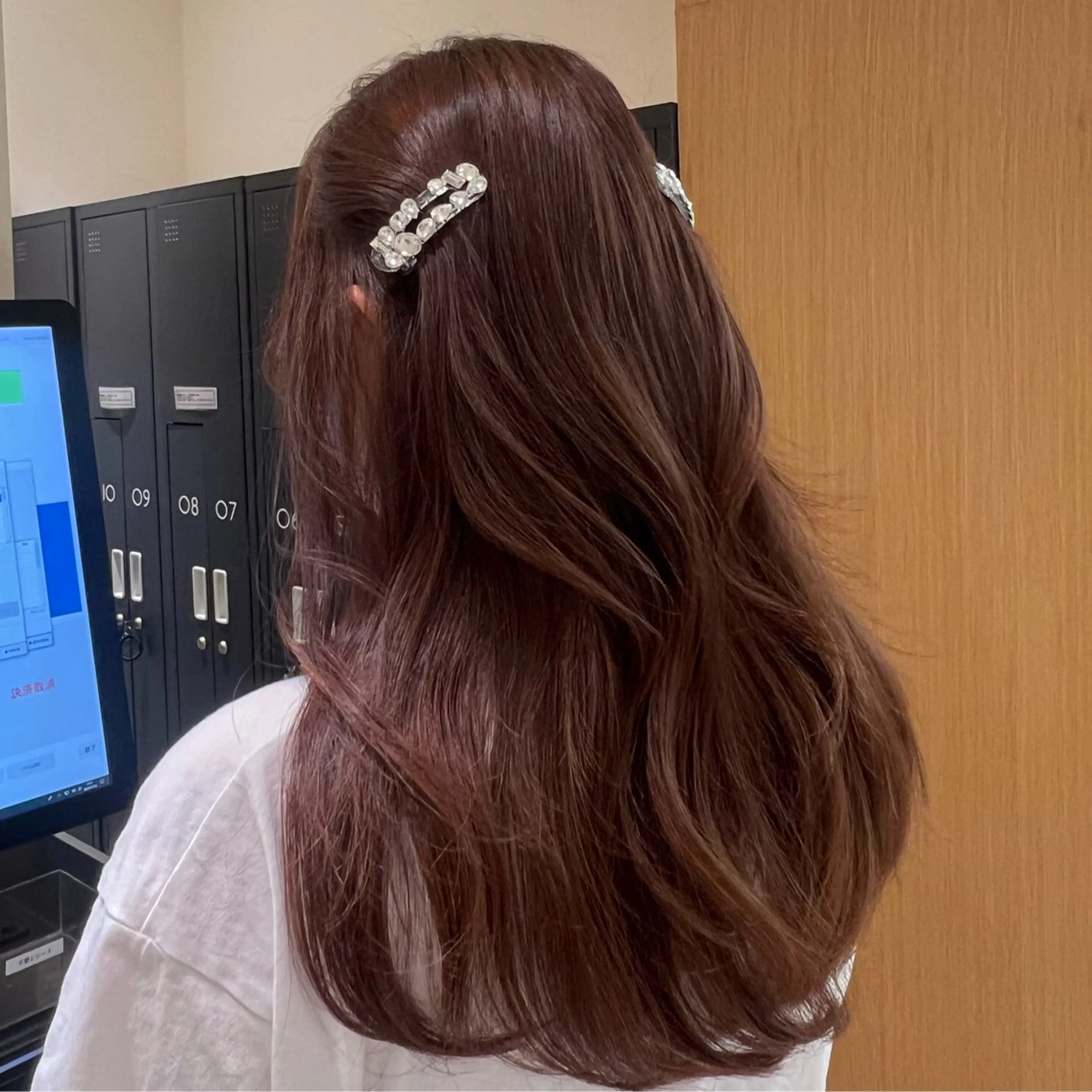 ミディアム ヘアアレンジ ヘアカラー 顔周りcut/ 艶ワンカラー♥ちさきのヘアスタイル