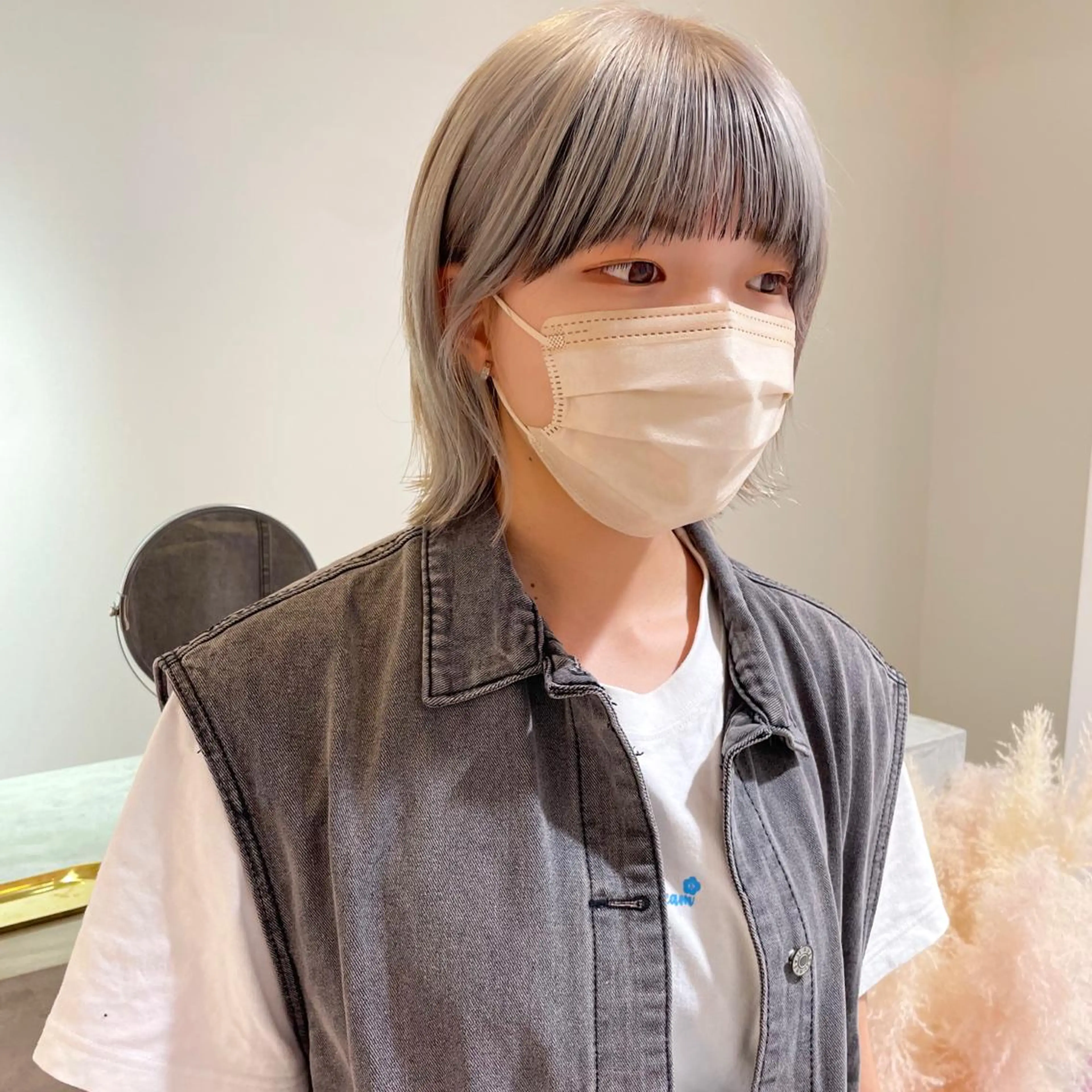 ショート カラー ベージュカラー 黒髪 ホワイトベージュ ボブ ショートヘア カット ヘアカラー トリートメント ボブ特化✨ 松本竜之介のヘアスタイル