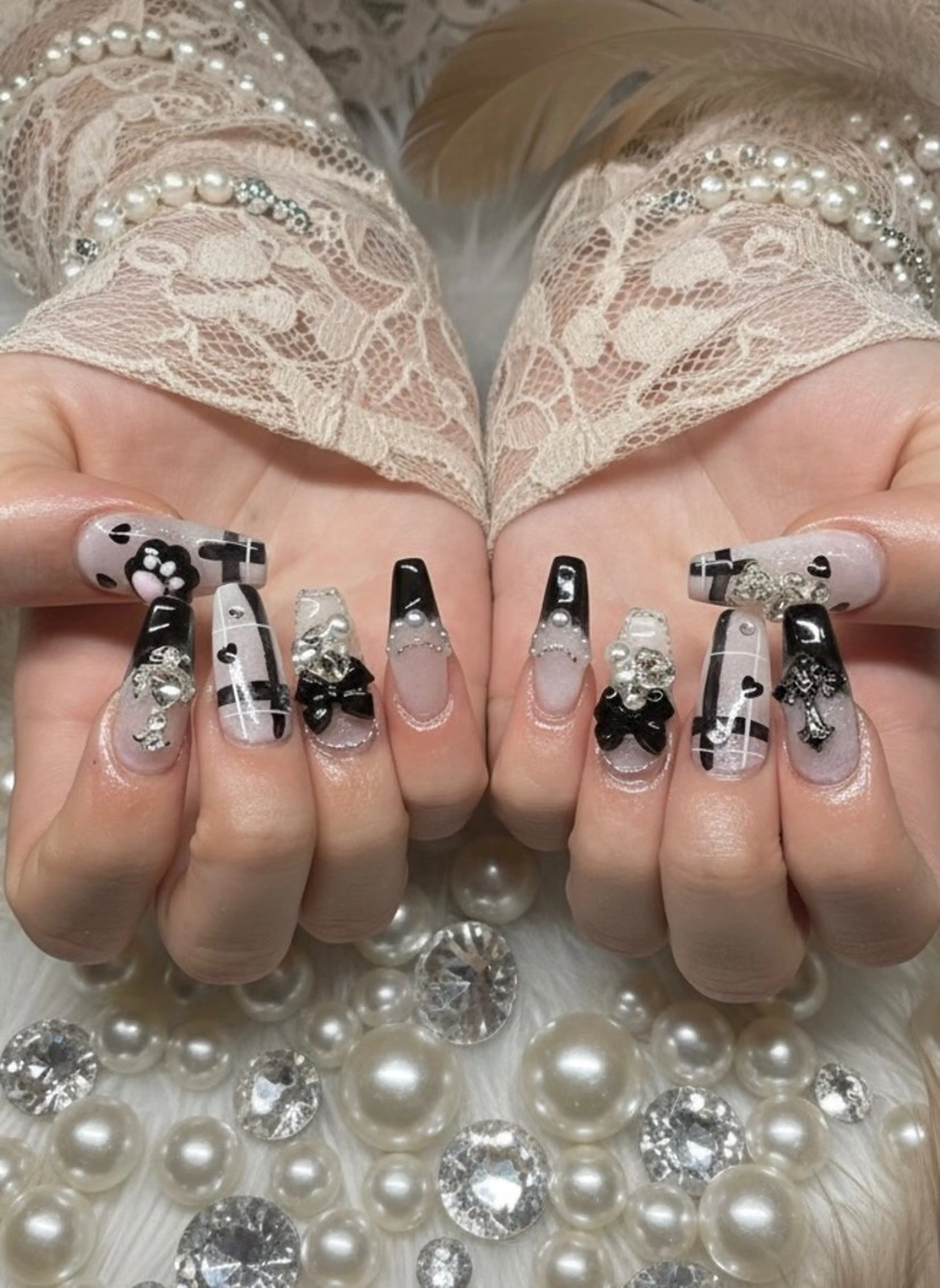 ネイル 長さ出し フレンチネイル 韓国ネイル ロングネイル メンズネイル ハンドネイル 24時間営業 UNABOMBAのネイルデザイン