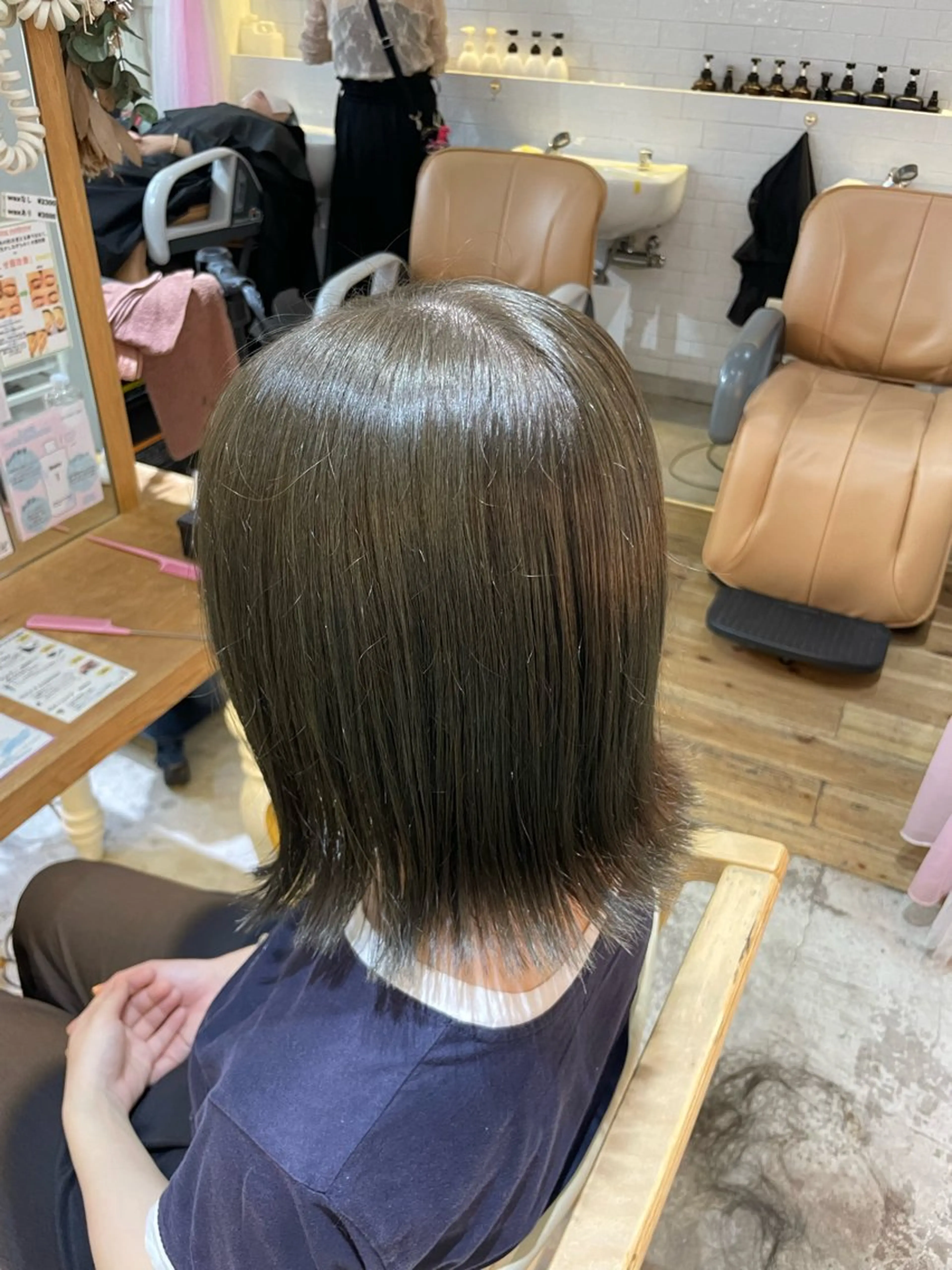 ミディアム カラー カット ヘアカラー トリートメント 梅田 /透明感カラー 🤍narumiのヘアスタイル