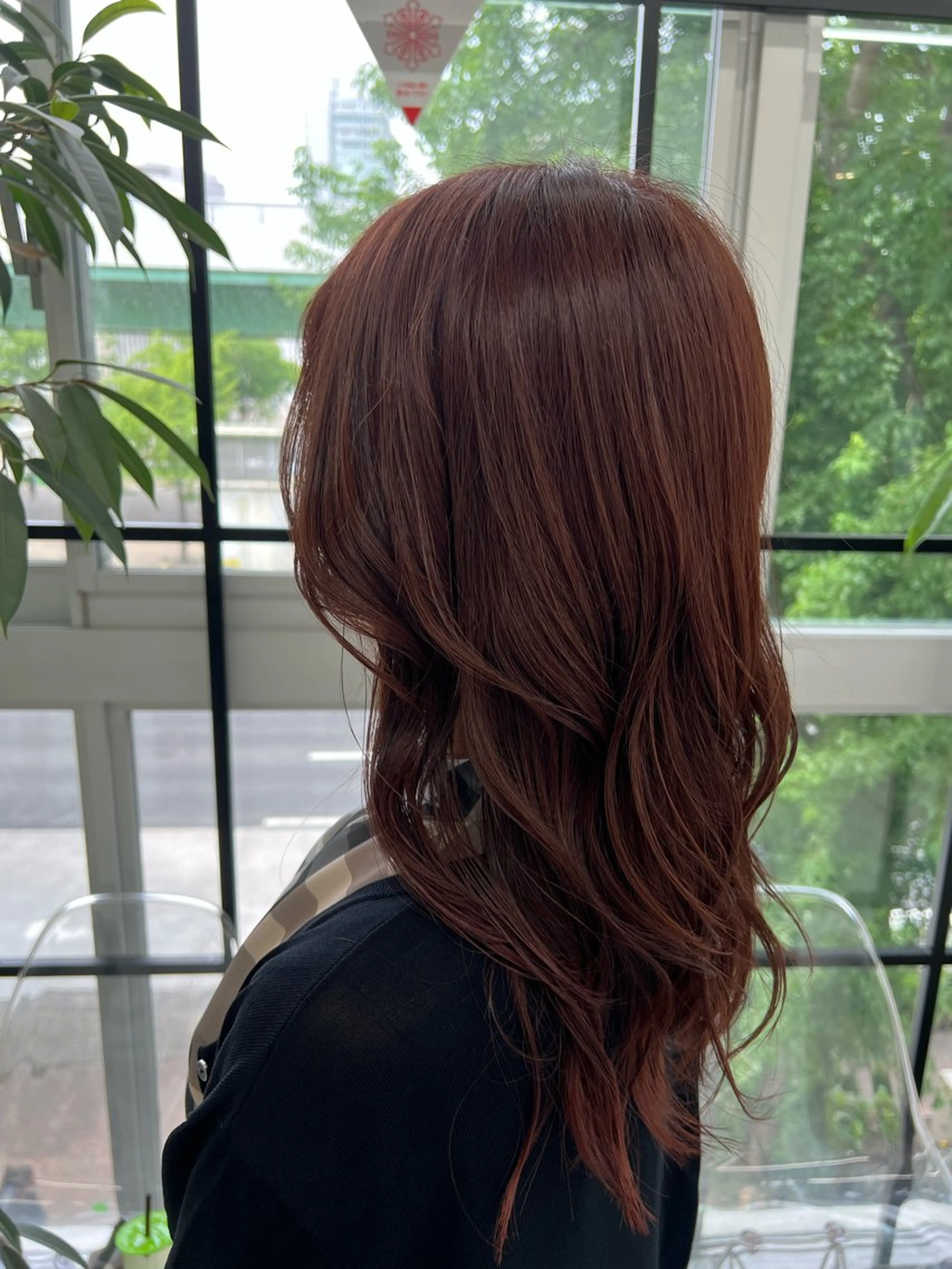 ミディアム カラー ブリーチ ブラウンカラー ブリーチなしカラー ヘアカラー トリートメント あすか JILLSTUDIOのヘアスタイル
