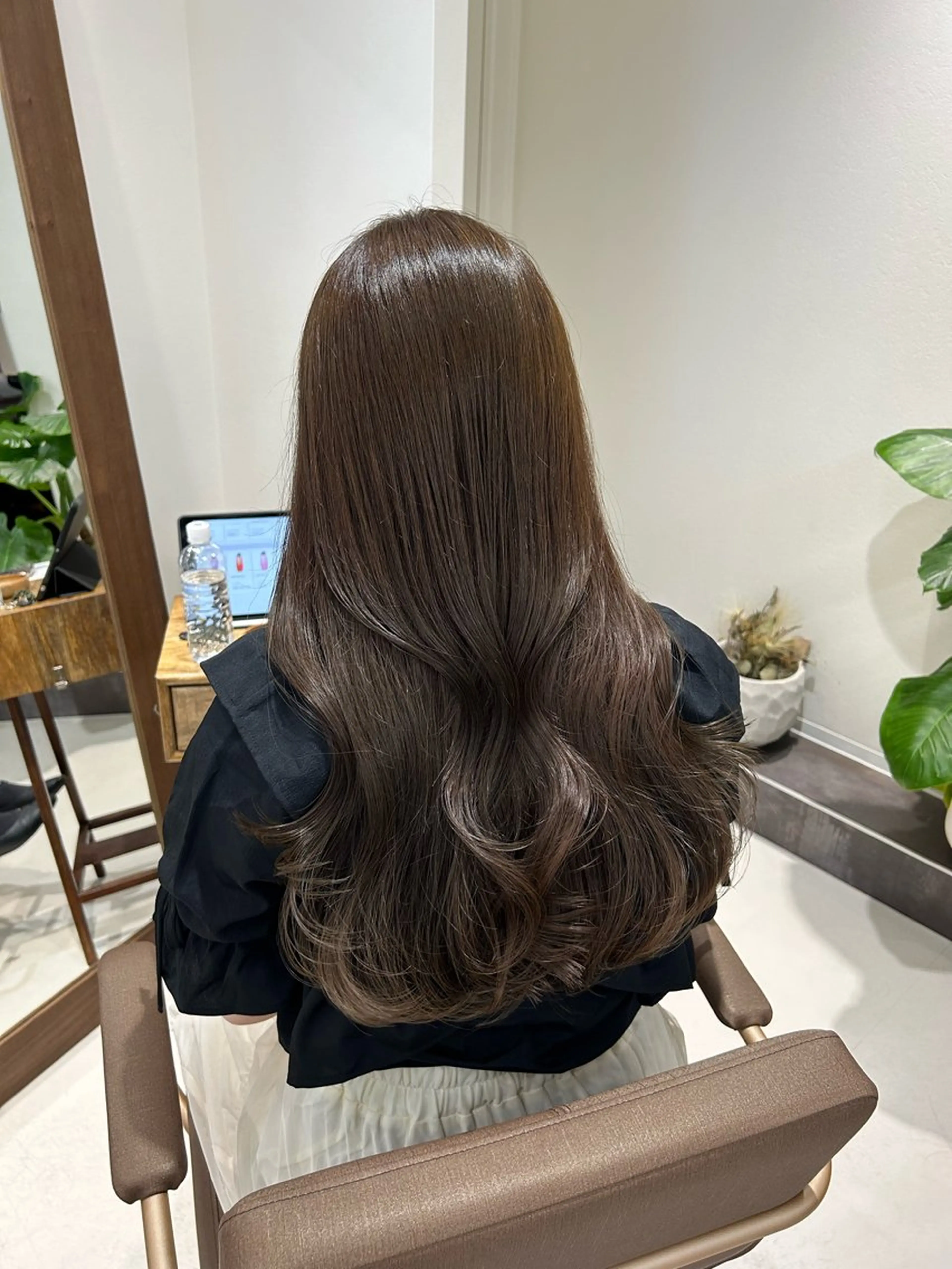 ロング カラー ブラウンカラー オリーブブラウン ヘアカラー トリートメント Liru:smart salon/茅ヶ崎のヘアスタイル