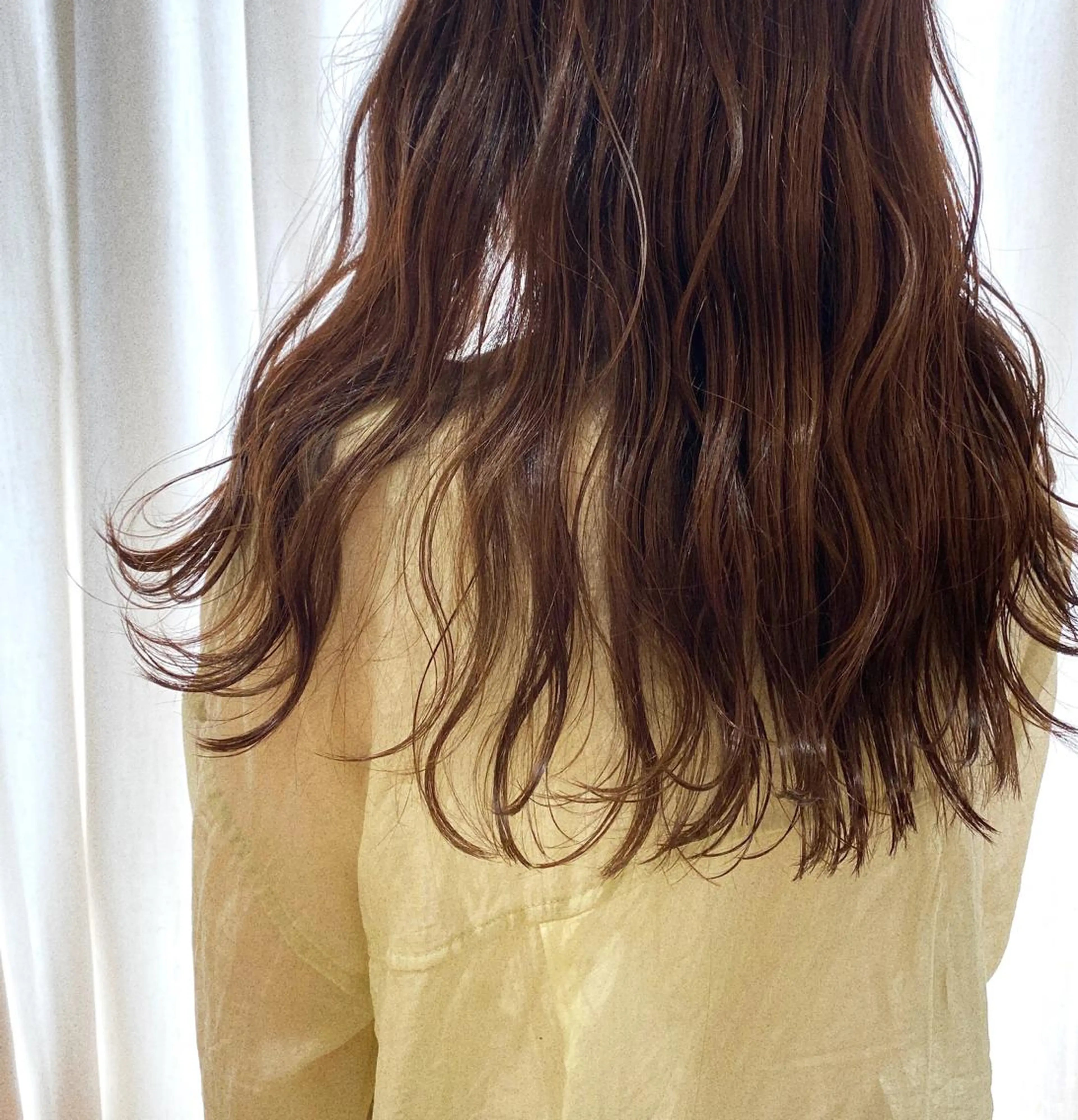 ロング アッシュ カット ヘアカラー 韓国ヘア🇰🇷 SAYAのヘアスタイル