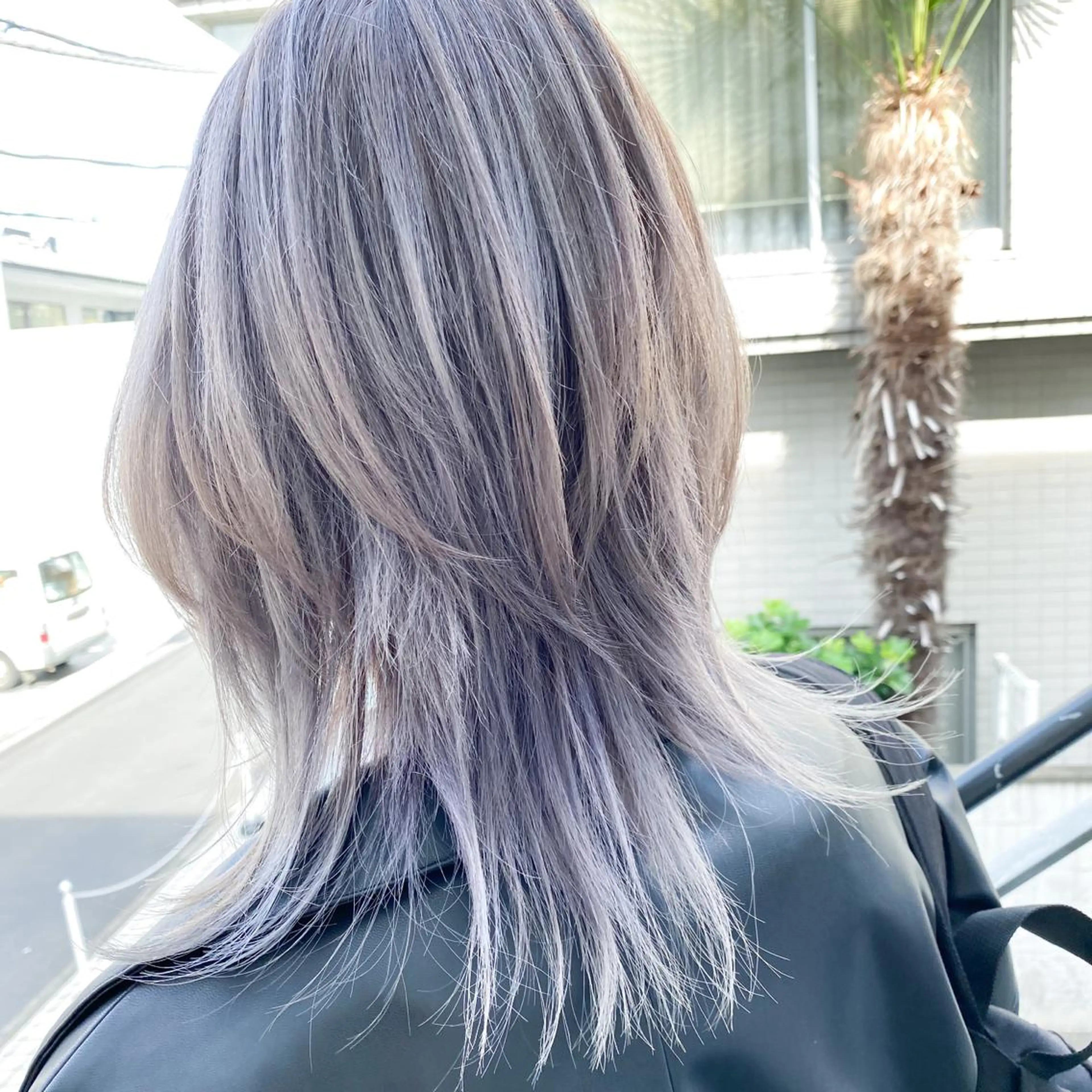 ミディアム カラー 艶髪ブリーチ 永井竜也のヘアスタイル