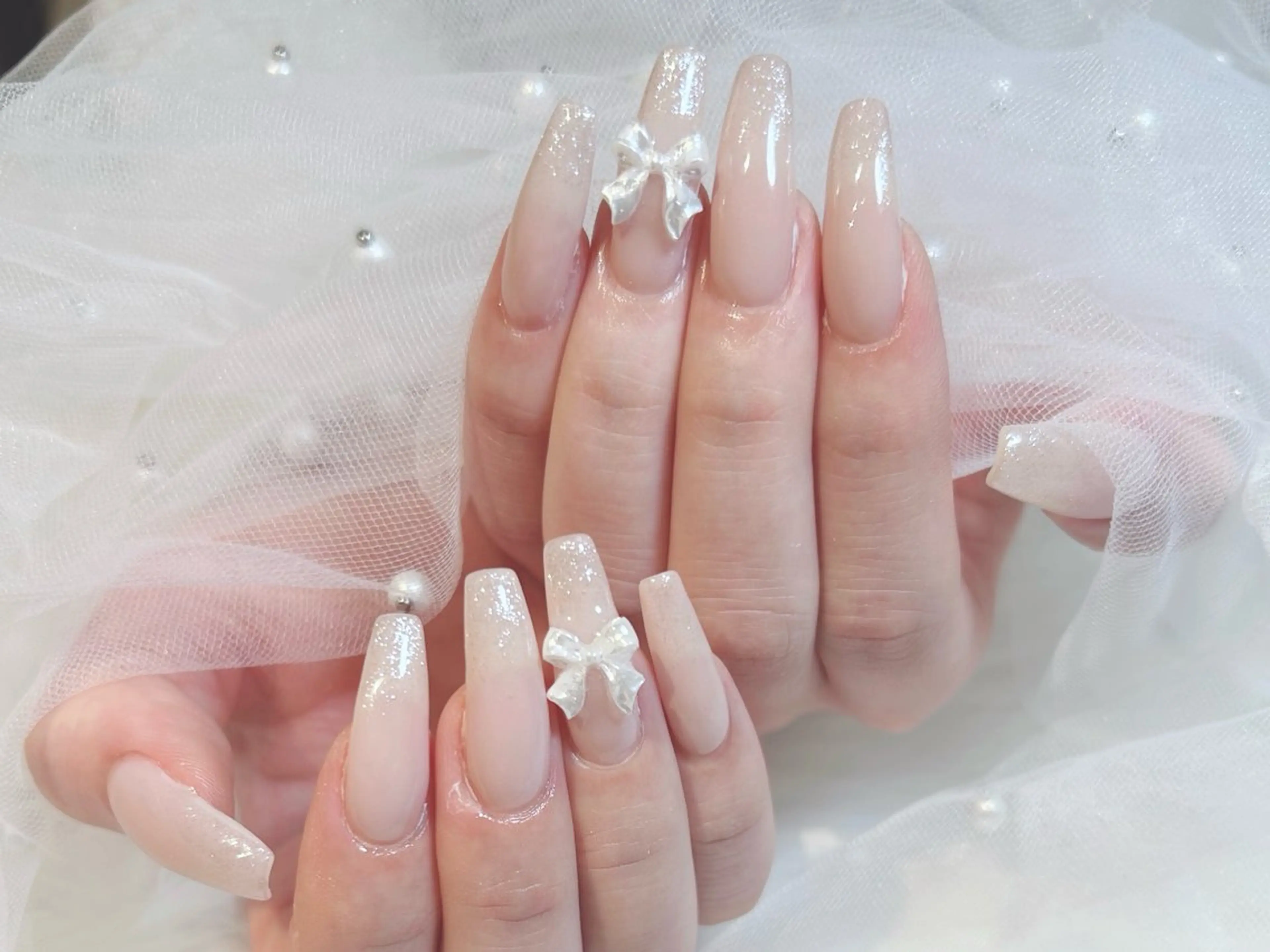 ネイル キラキラネイル リボン ハンドネイル ぷりゅねる　心斎橋所属・Keli Nail 心斎橋のネイルデザイン