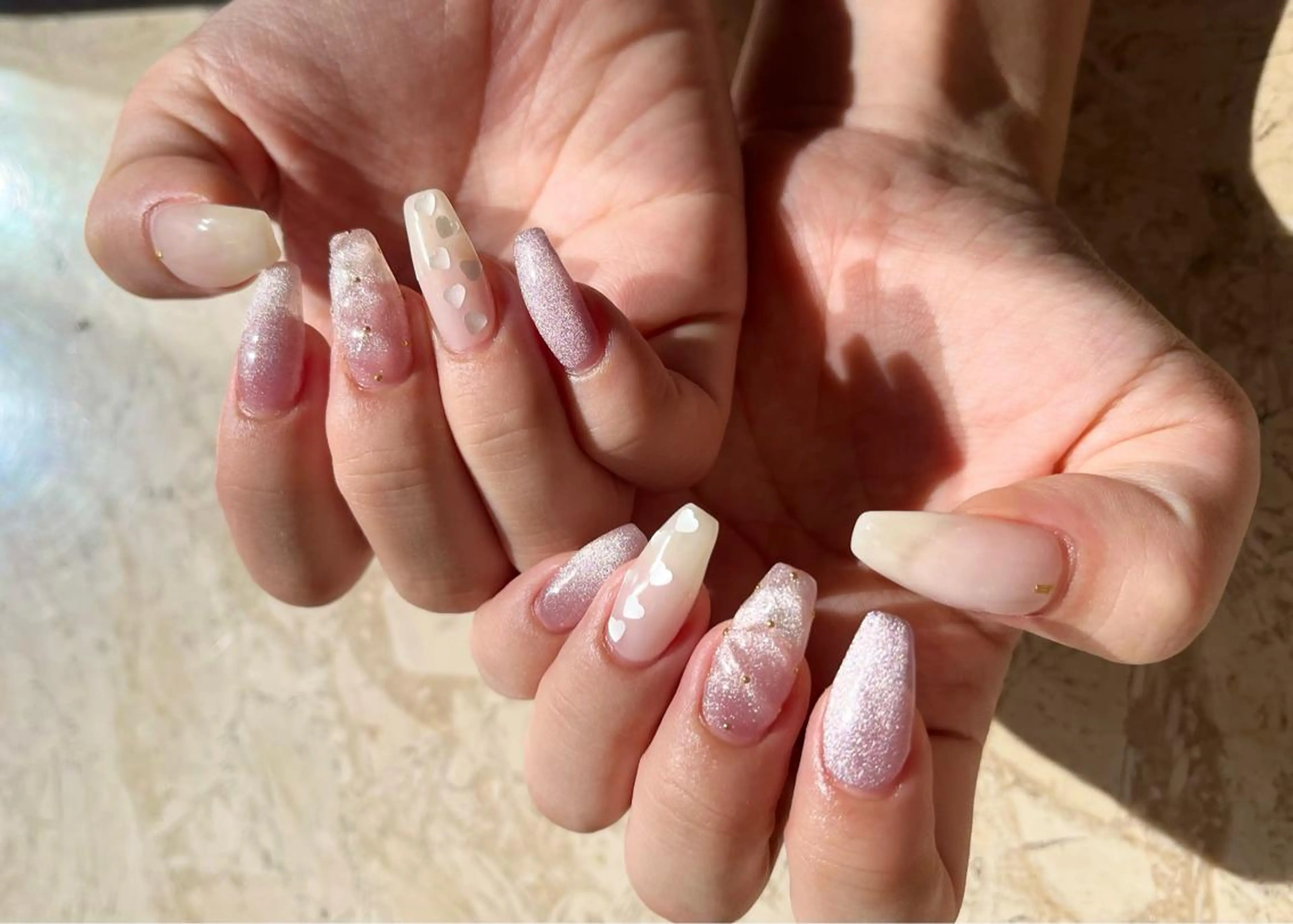 ネイル クリアネイル ジェルネイル ハート 氷ネイル・うるうるネイル 韓国ネイル mieux IZUMiのネイルデザイン