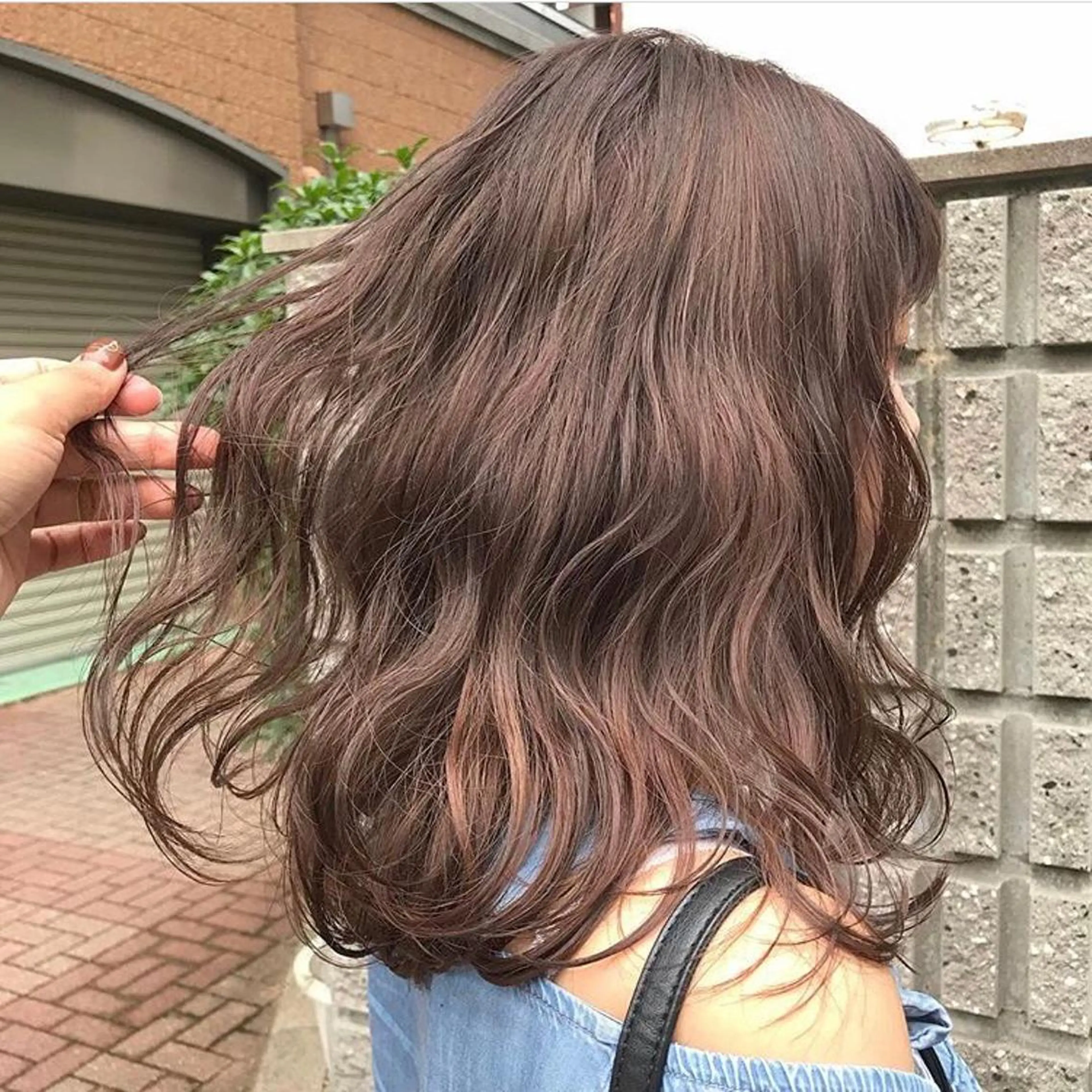 セミロング カラー ブラウンカラー パープルカラー ヘアカラー トリートメント レイヤー/顔周り /AKARIのヘアスタイル