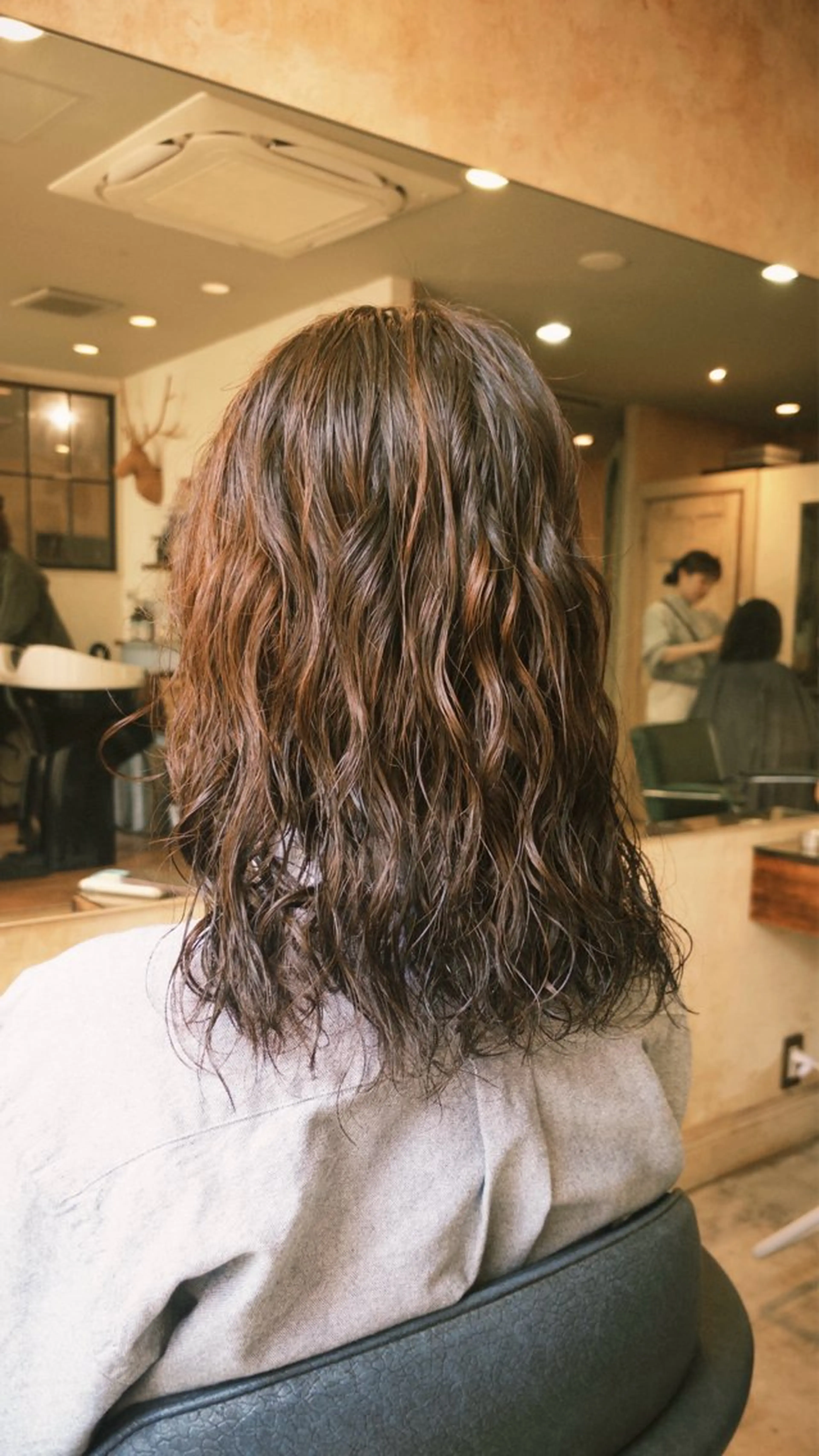 ミディアム パーマ iki所属・パーマstyle てるてるのヘアスタイル