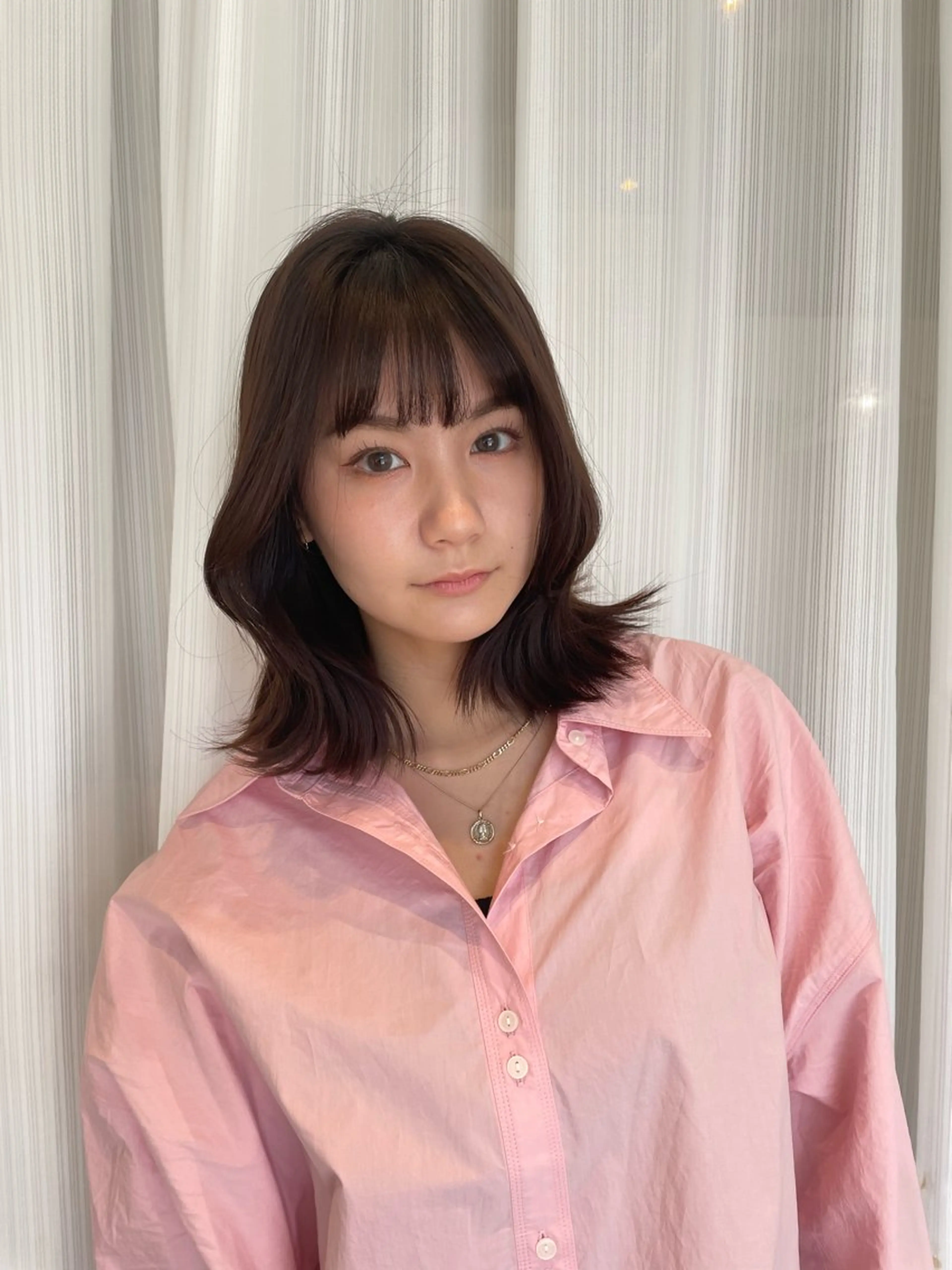 ミディアム カラー グレージュ レイヤーカット カット ヘアカラー トリートメント レイヤーカット🎀 kanaのヘアスタイル