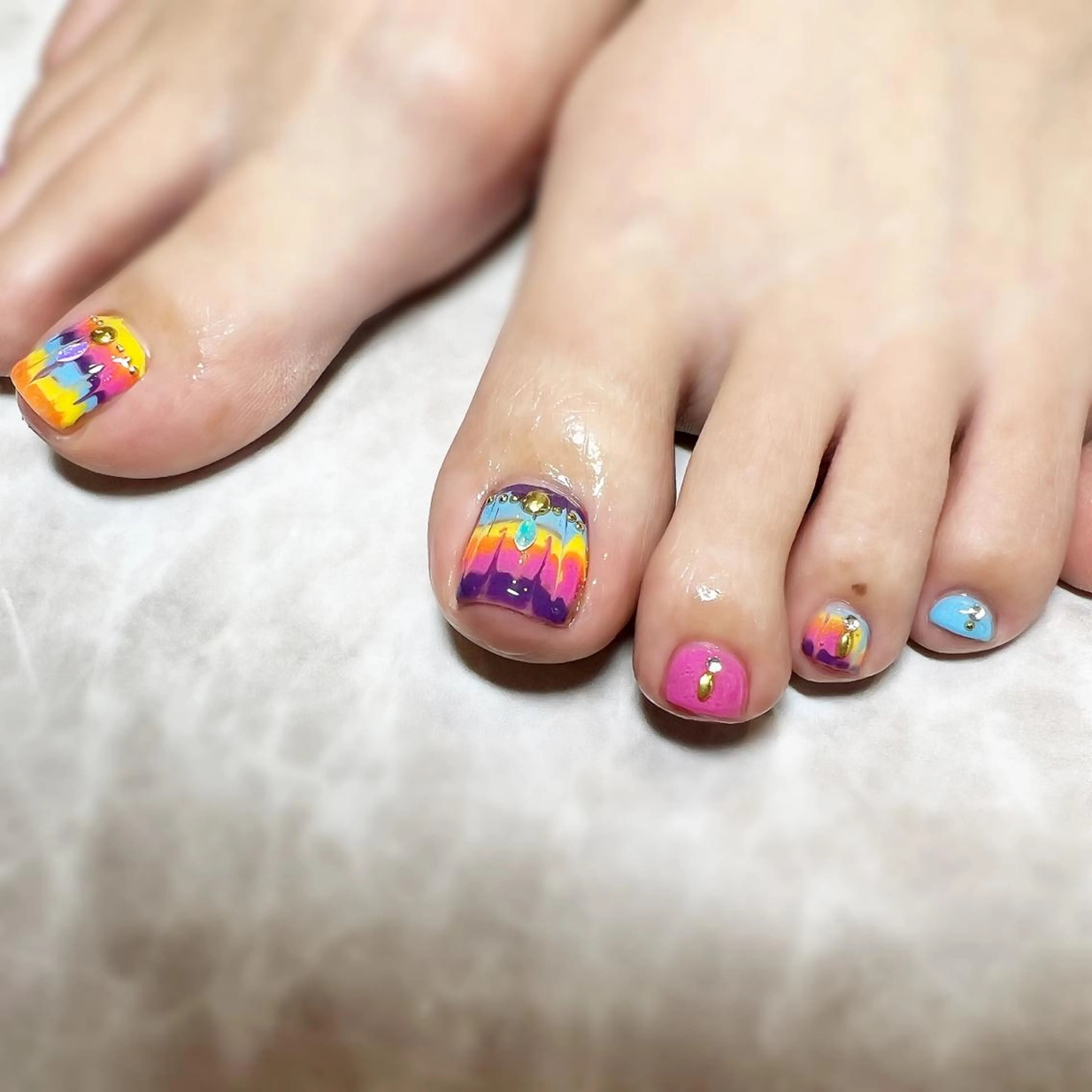 ネイル ハンドネイル フットネイル NAILsalon Laki(ラキ)のネイルデザイン