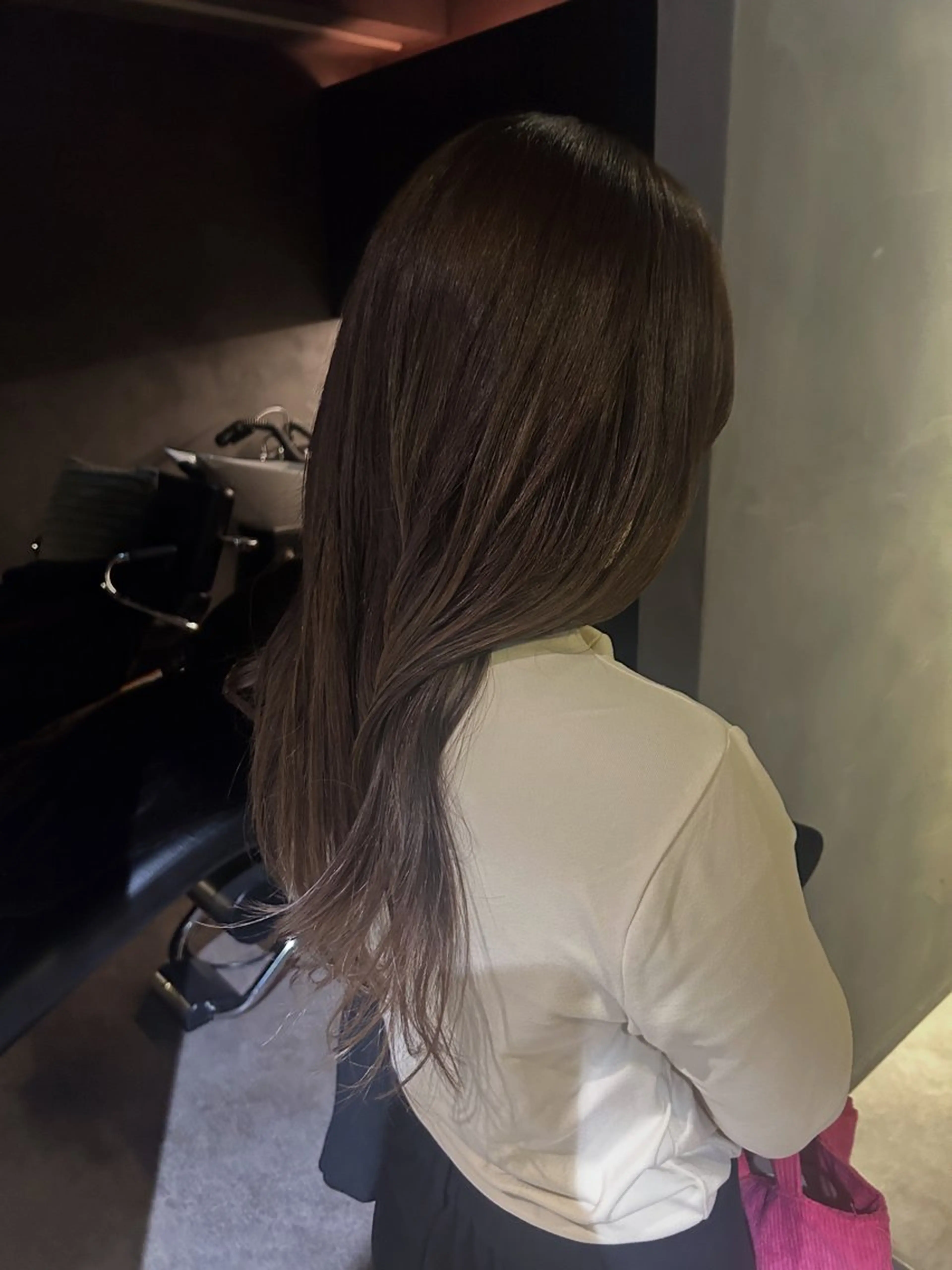 ロング ヘアカラー トリートメント CLEO hair fika所属・山本 夏樹のヘアスタイル