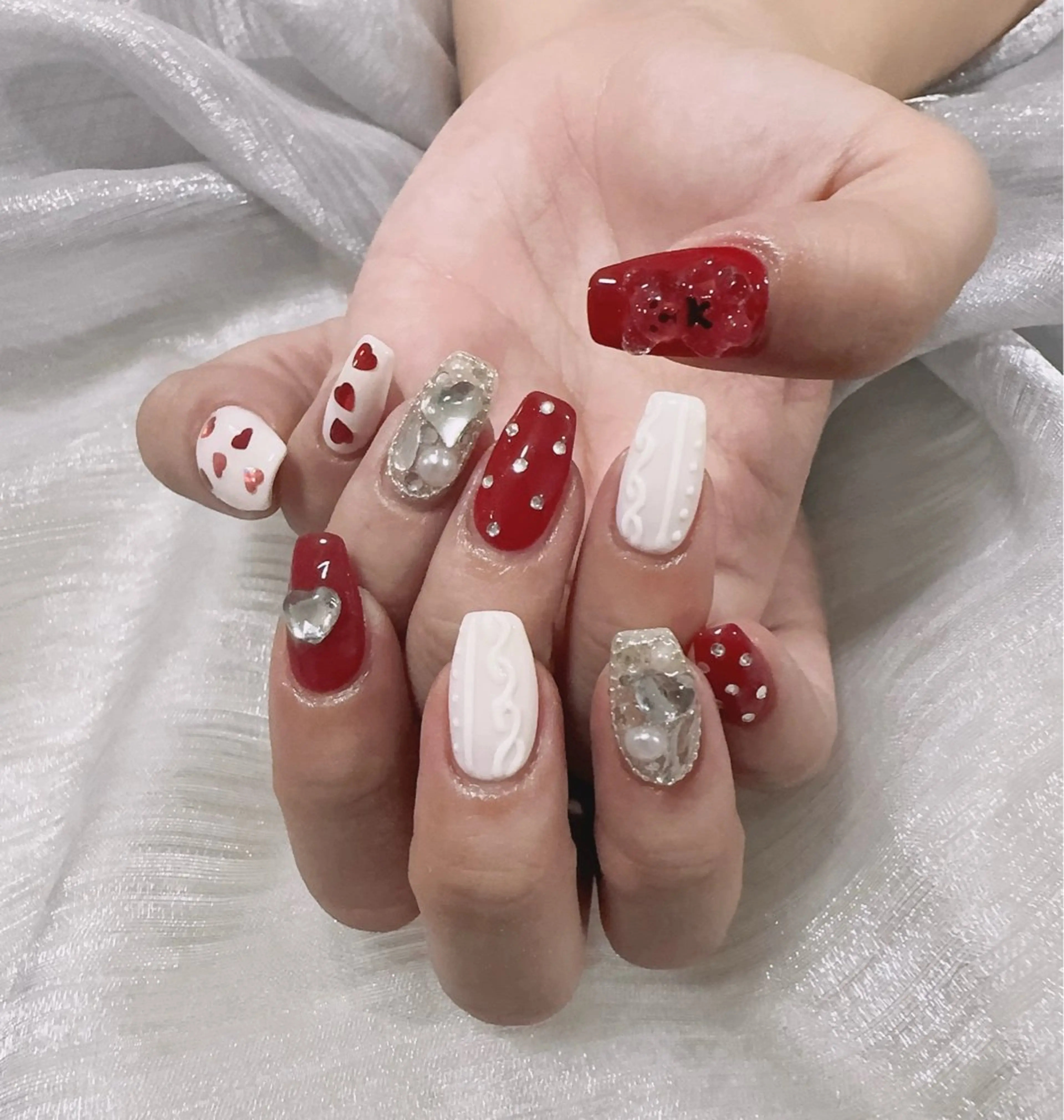 ネイル ハンドネイル ＆ME アンドミーのネイルデザイン