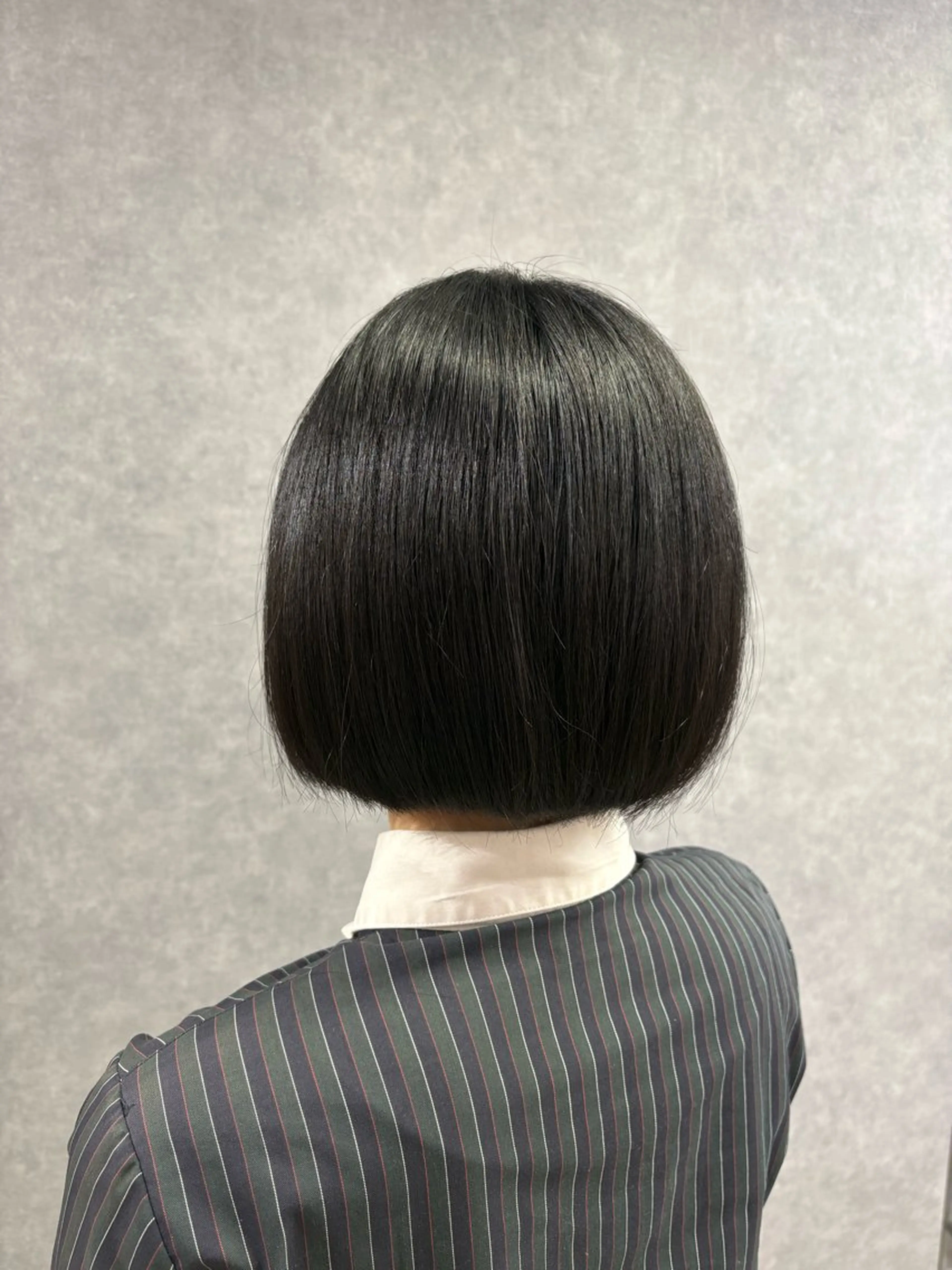 ミディアム カラー ヘアアレンジ ワンレンボブ ボブ 金子 明日香のヘアスタイル