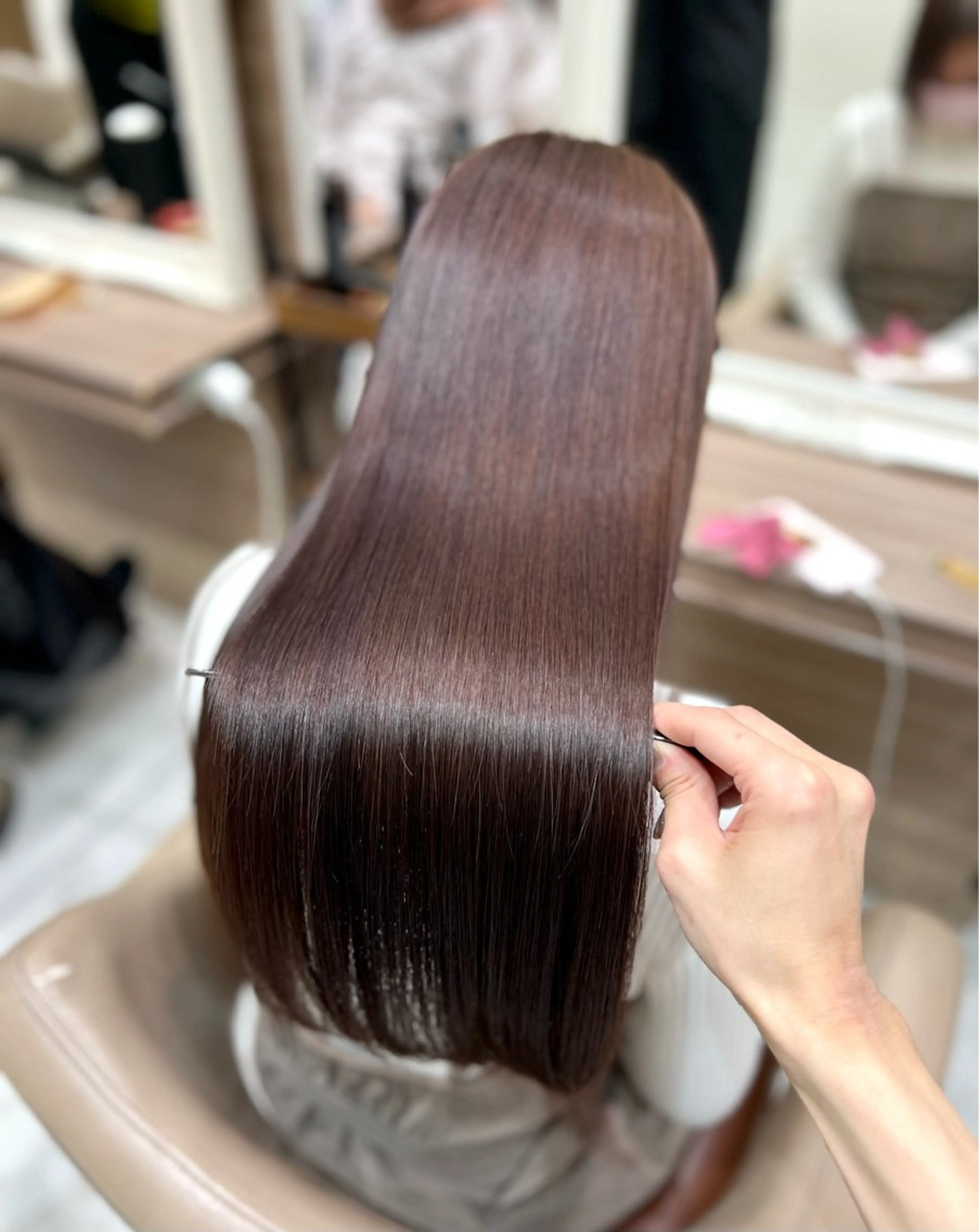 ロング 縮毛矯正 レイヤー×韓国 🇰🇷鈴木啓太のヘアスタイル