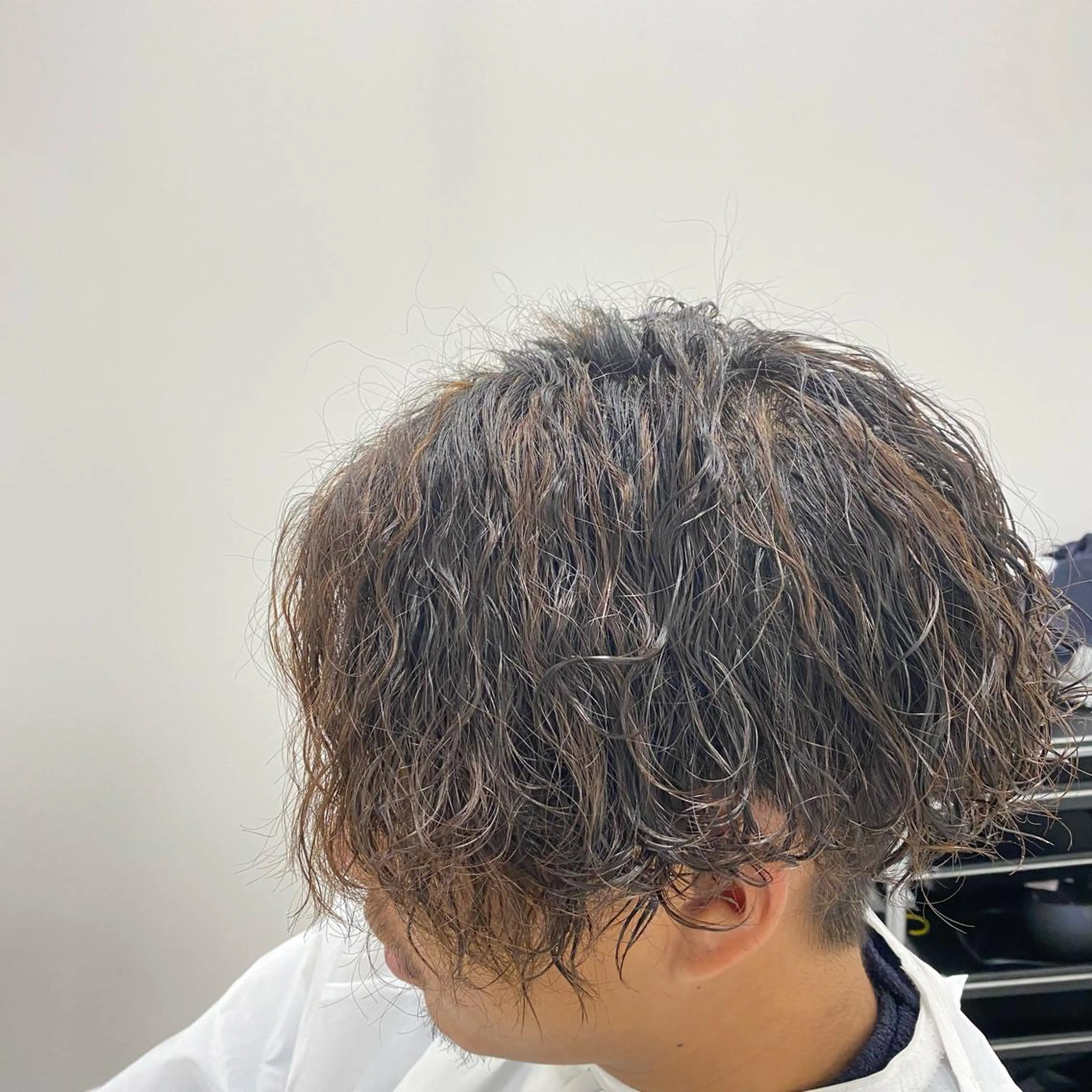 ミディアム メンズ ミディアムパーマ メンズパーマ シェアサロンReco-リコ- 今泉パークサイド店所属・メンズパーマ専門★★ ナカゾノのヘアスタイル