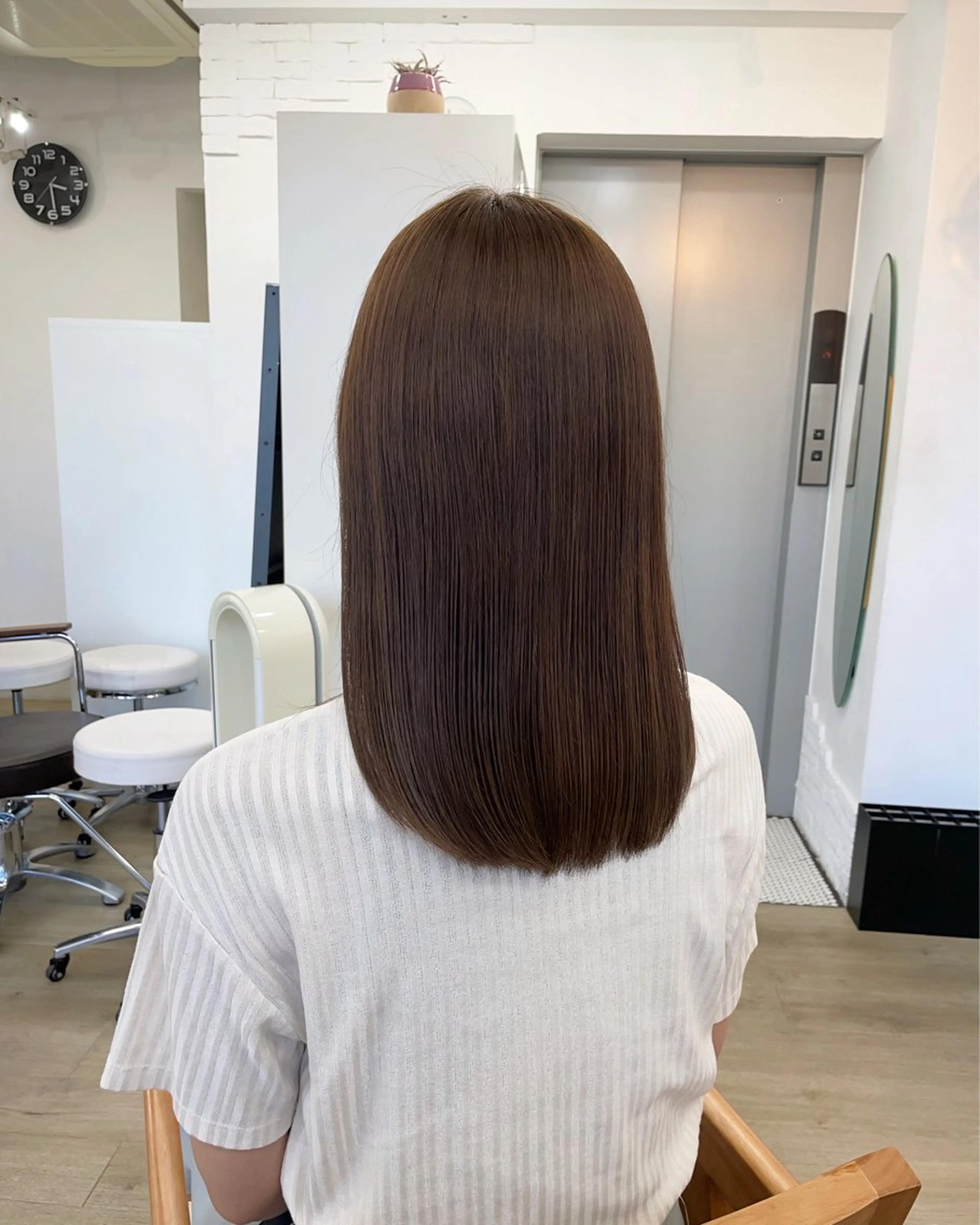 ミディアム カラー ベージュカラー オリーブベージュ トリートメント カット ヘアカラー トリートメント ✨髪質改善✨原宿 えのもと　はなのヘアスタイル