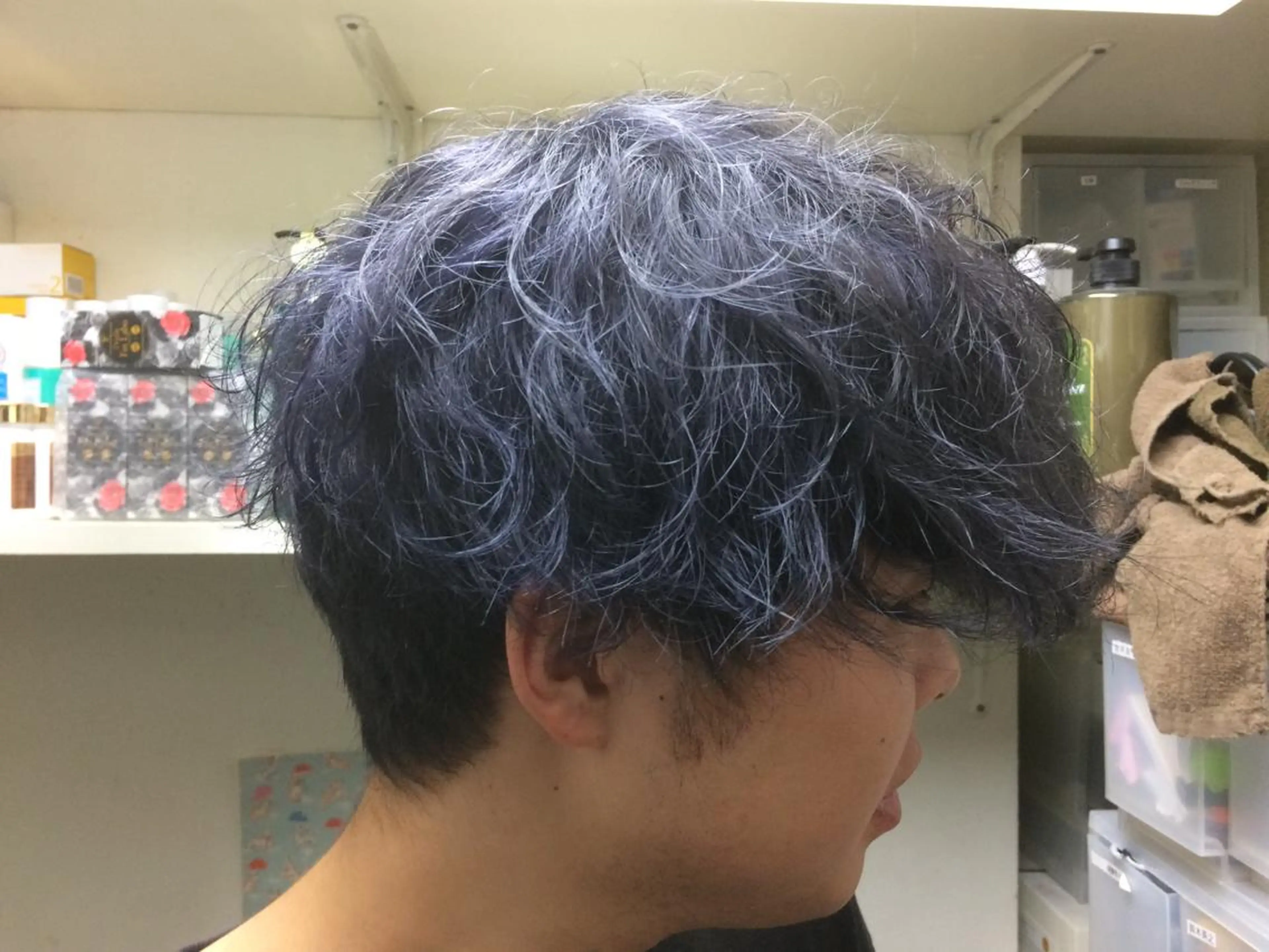 ショート カラー メンズ ブルーカラー ブルーバイオレット バイオレットカラー 遠藤悠大/メンズ縮毛 /メンズカットのヘアスタイル
