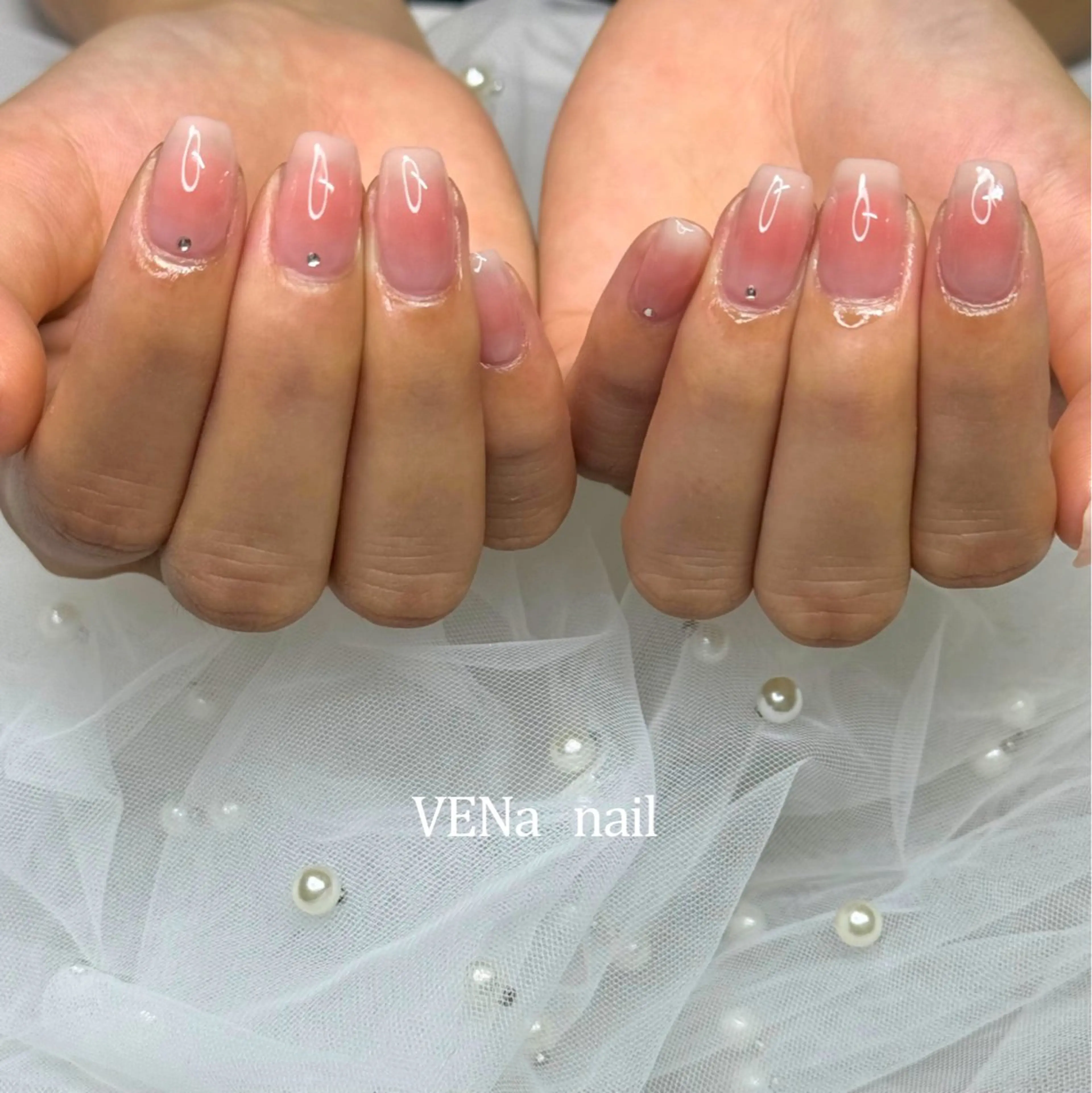 ネイル フットネイル ワンカラーネイル ハンドネイル VENa eye＆ nail salonのネイルデザイン