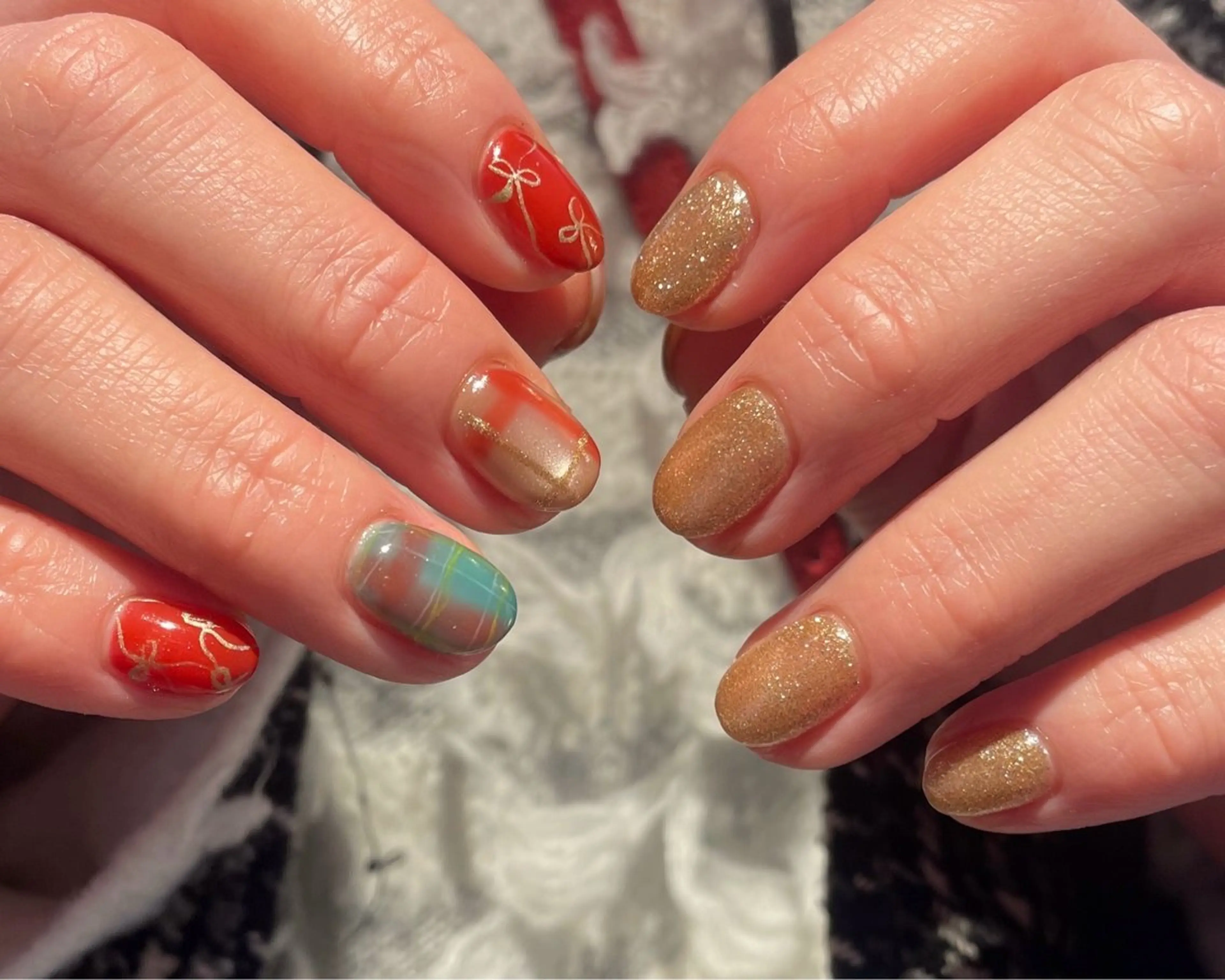 ネイル ハンドネイル 花岡 美沙子のネイルデザイン