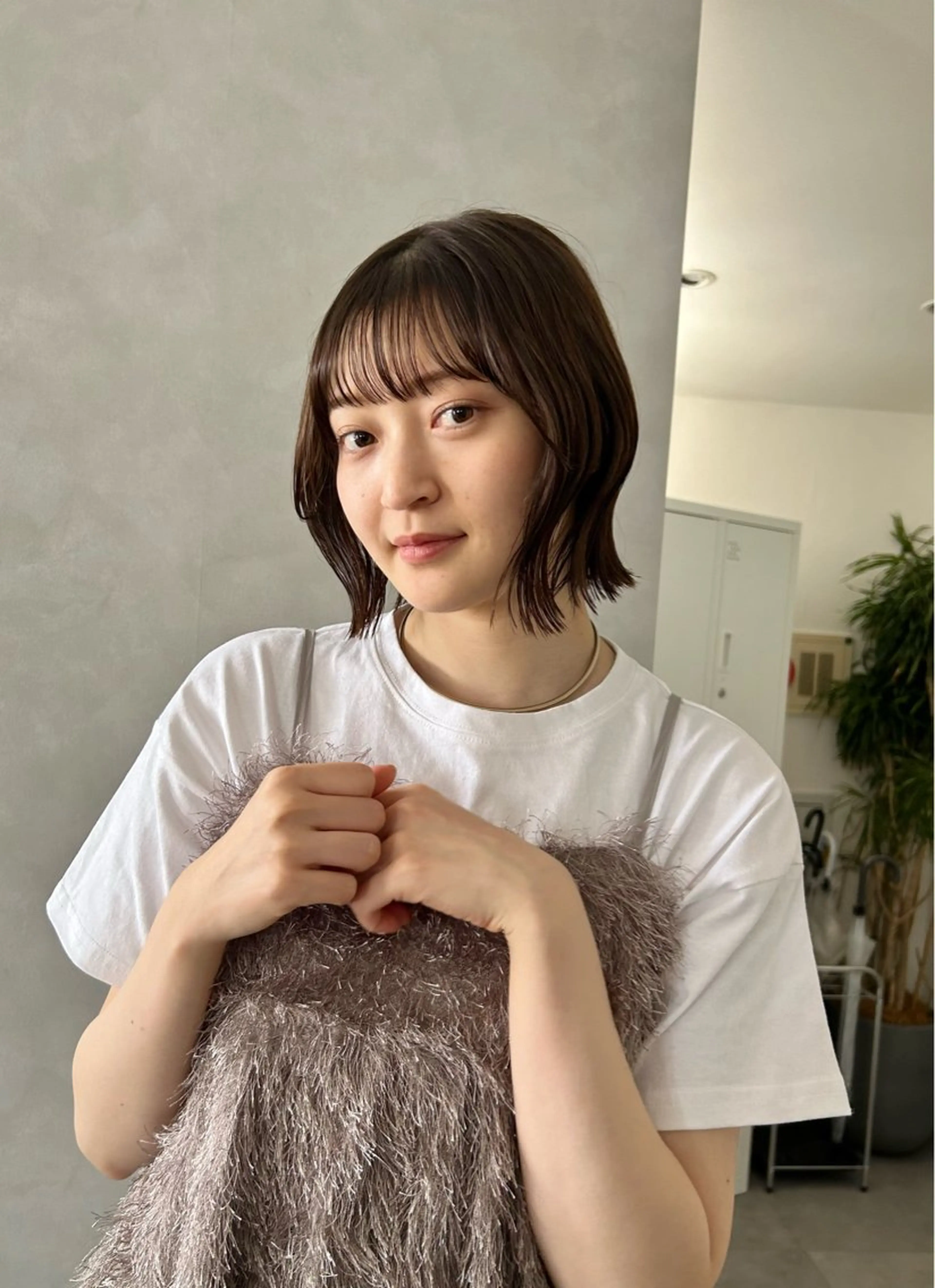 ミディアム ボブ くびれヘア カット ヘアカラー くびれヘア/透明 感カラー　今川大河のヘアスタイル