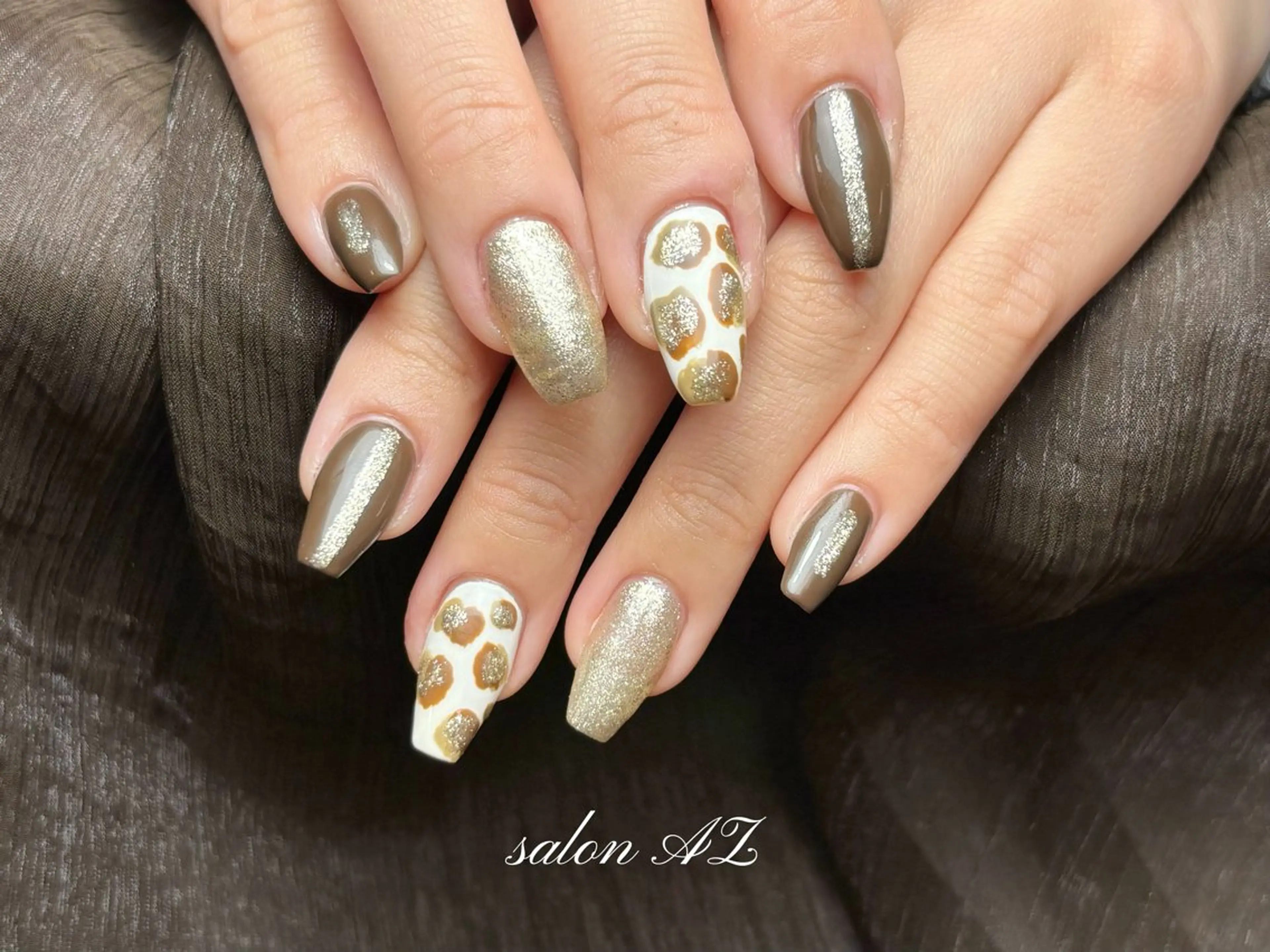 ネイル ハンドネイル salonAZ トップネイリストのネイルデザイン