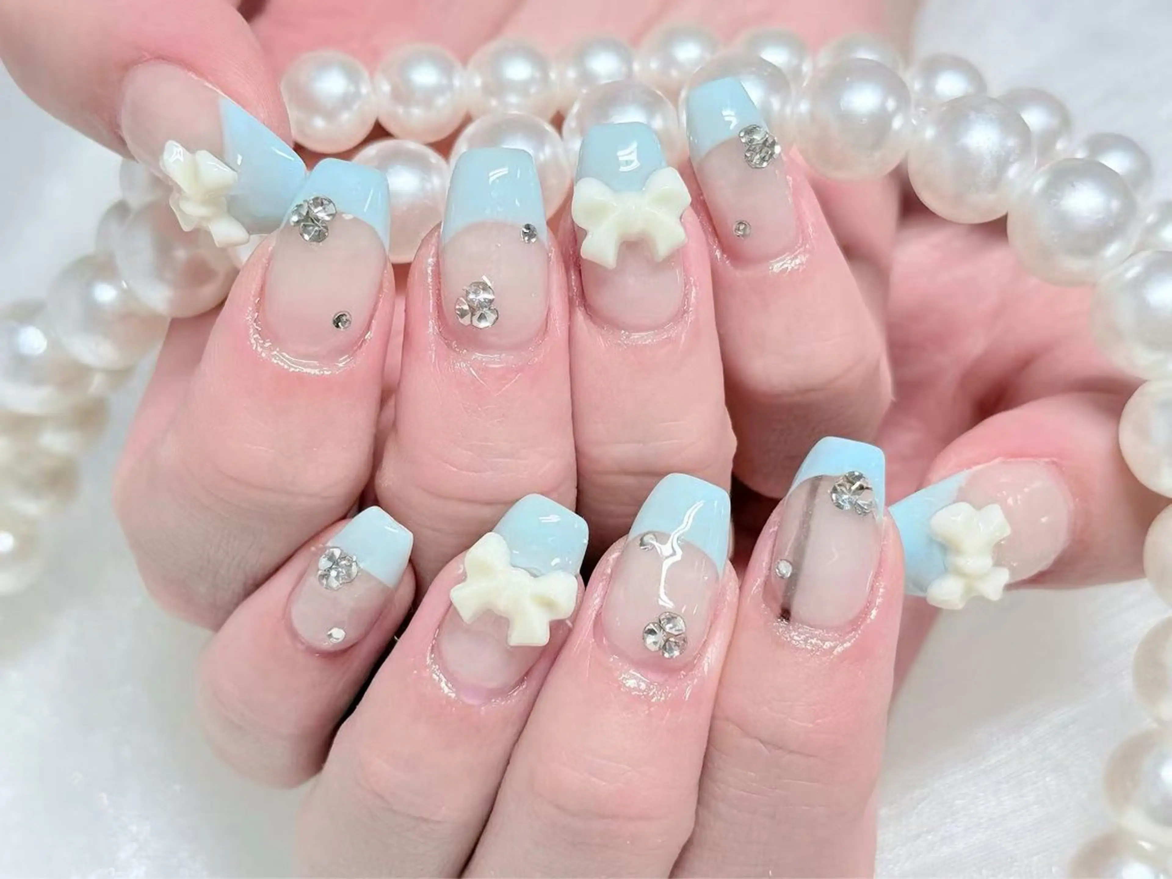 ネイル クリアネイル 成人式 フラッシュネイル フットネイル フレンチネイル 💫KASUMI 💅のネイルデザイン